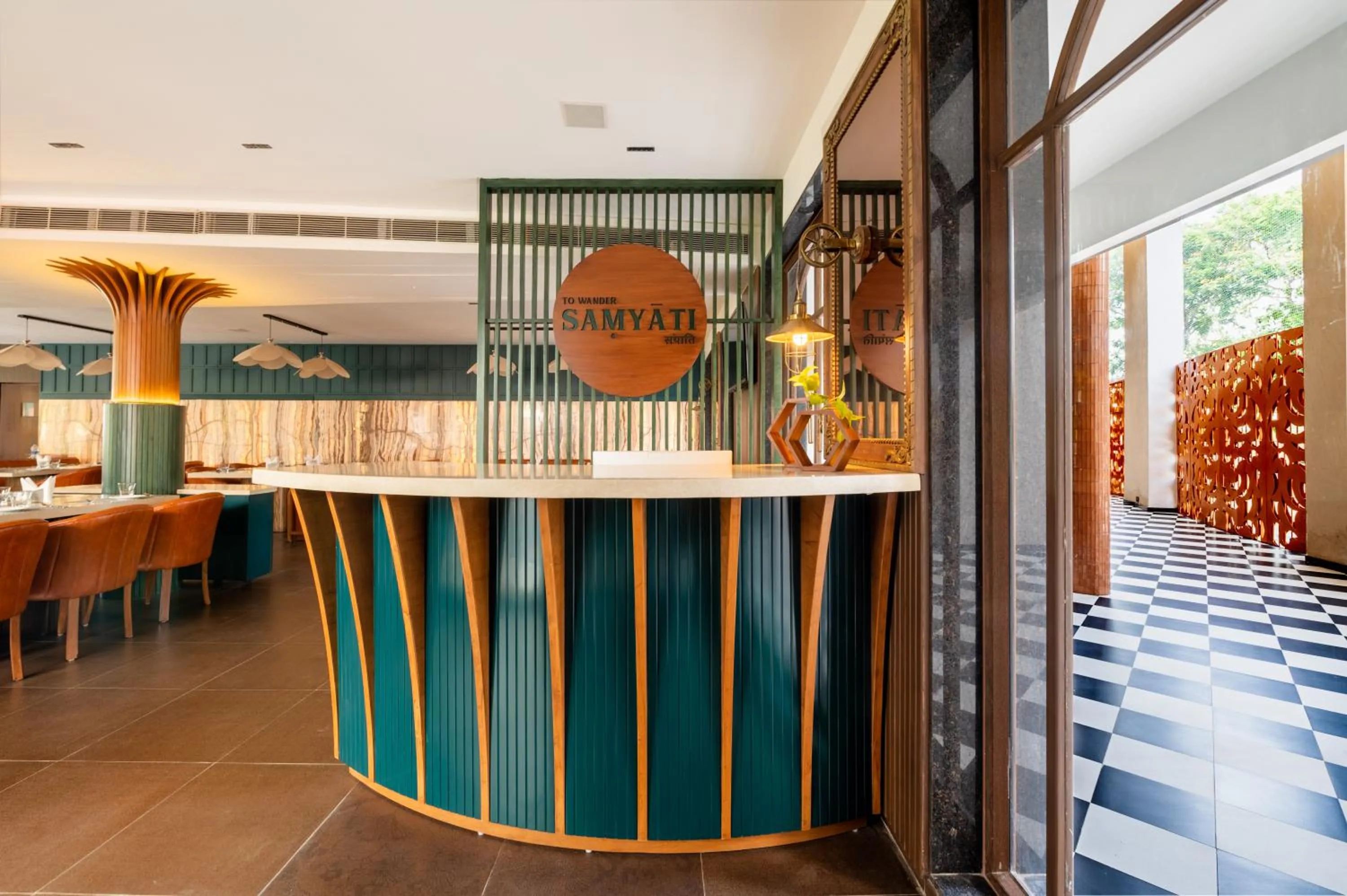 Restaurant/places to eat in Roadies Rostel - Best Adventure Resort in Ahmedabad