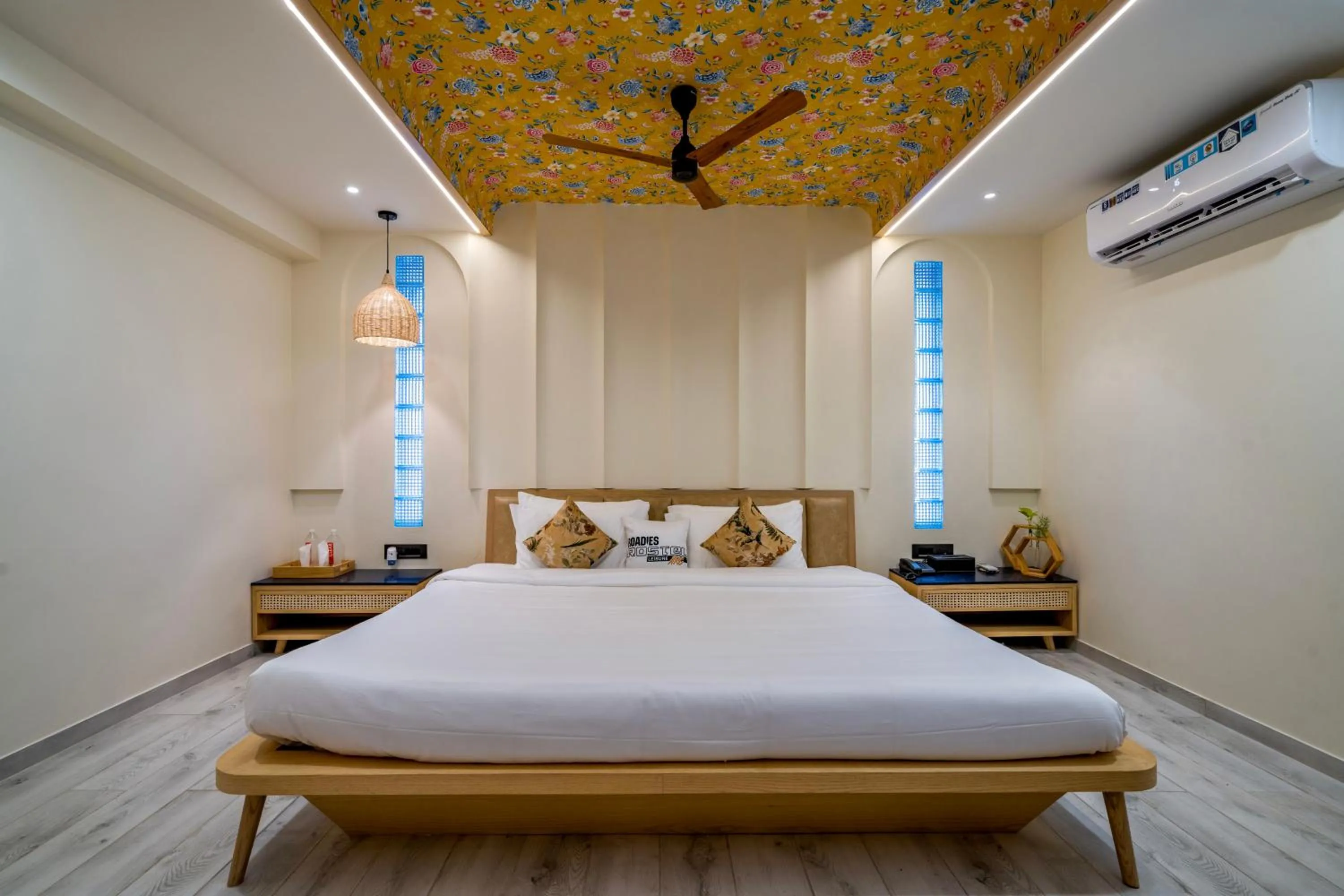 Bedroom, Bed in Roadies Rostel - Best Adventure Resort in Ahmedabad