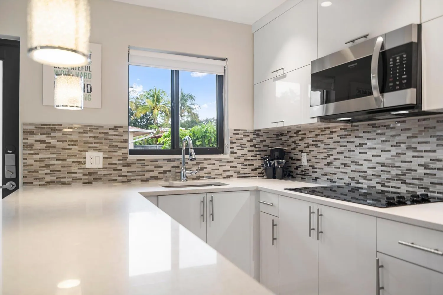Kitchen or kitchenette in Alani Bay Condos