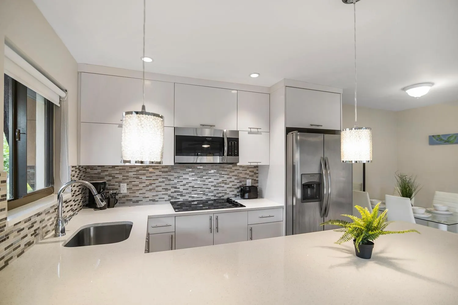Kitchen or kitchenette in Alani Bay Condos