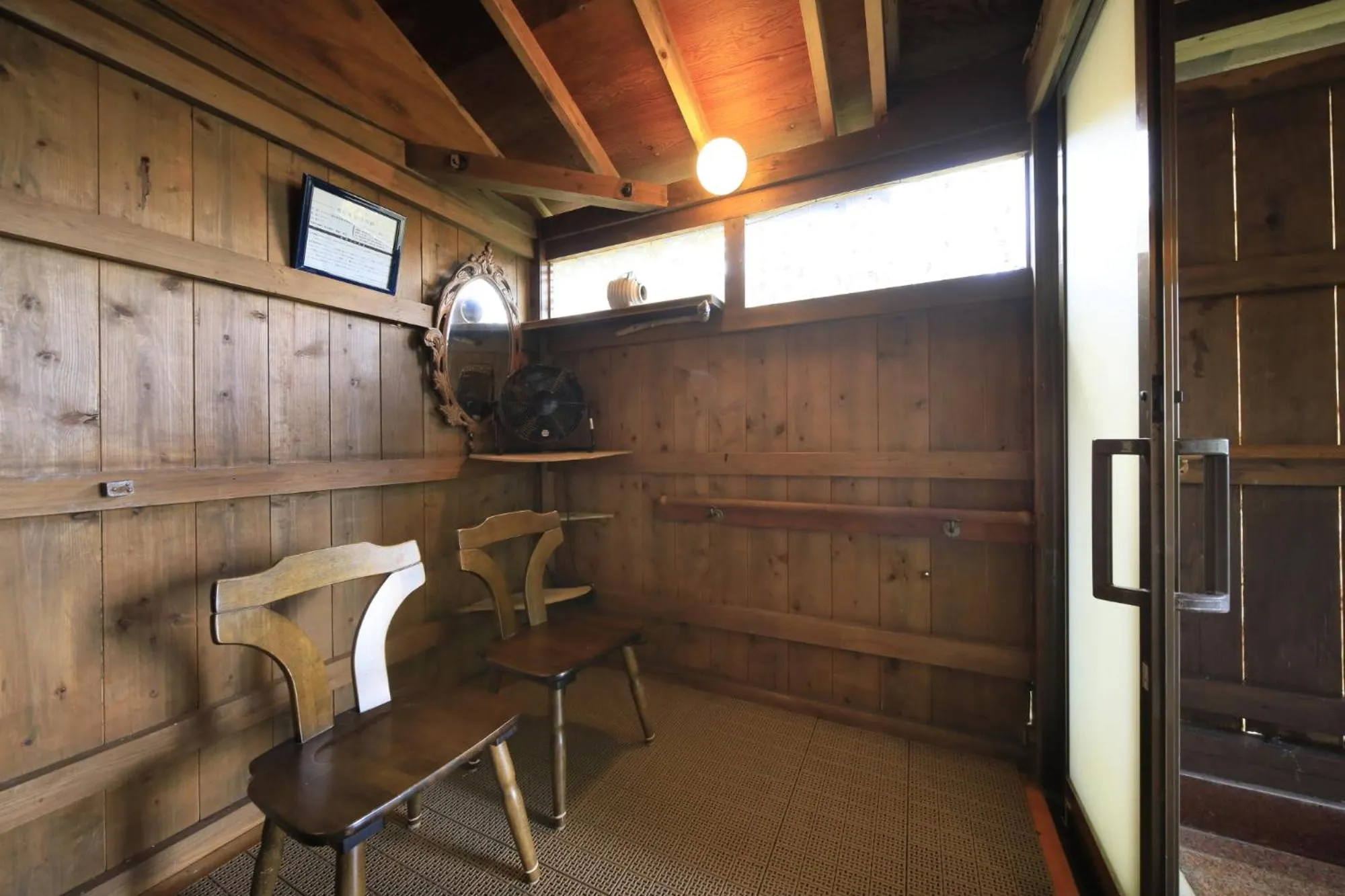 Hot Spring Bath in Welcome Inn SunnySteps