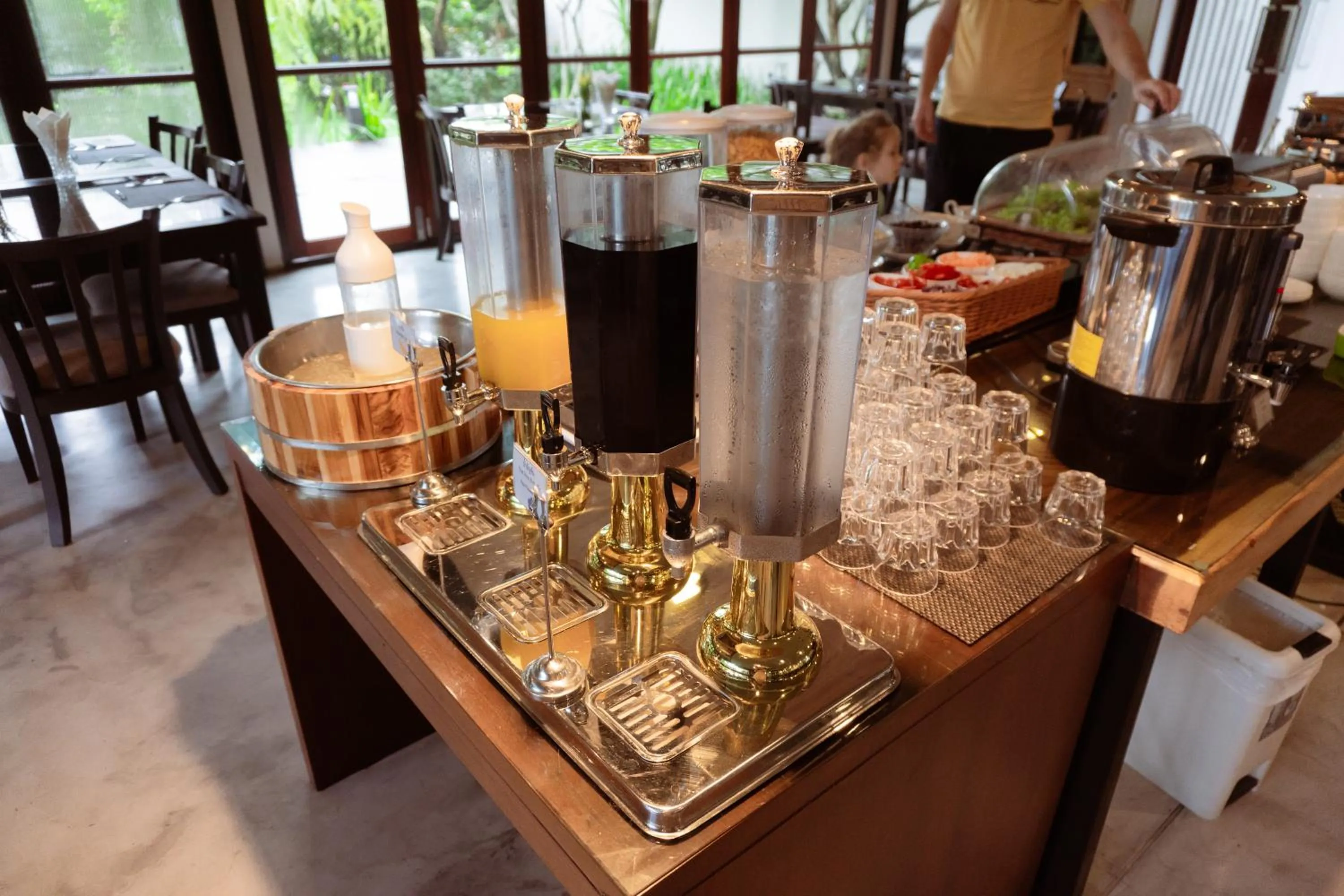 Restaurant/places to eat in NAI YA Hotel -SHA Extra Plus