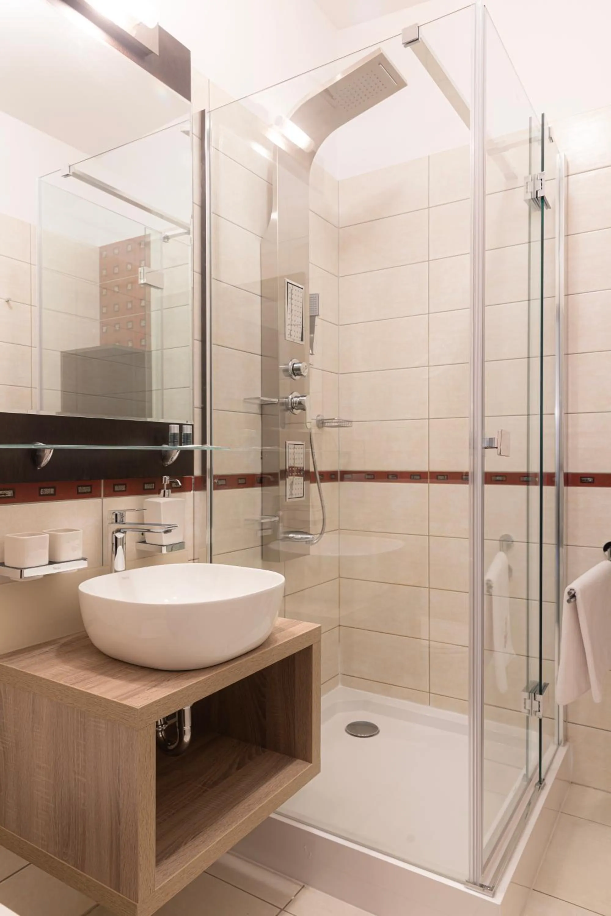 Bathroom in Bazilika alatt Panzió