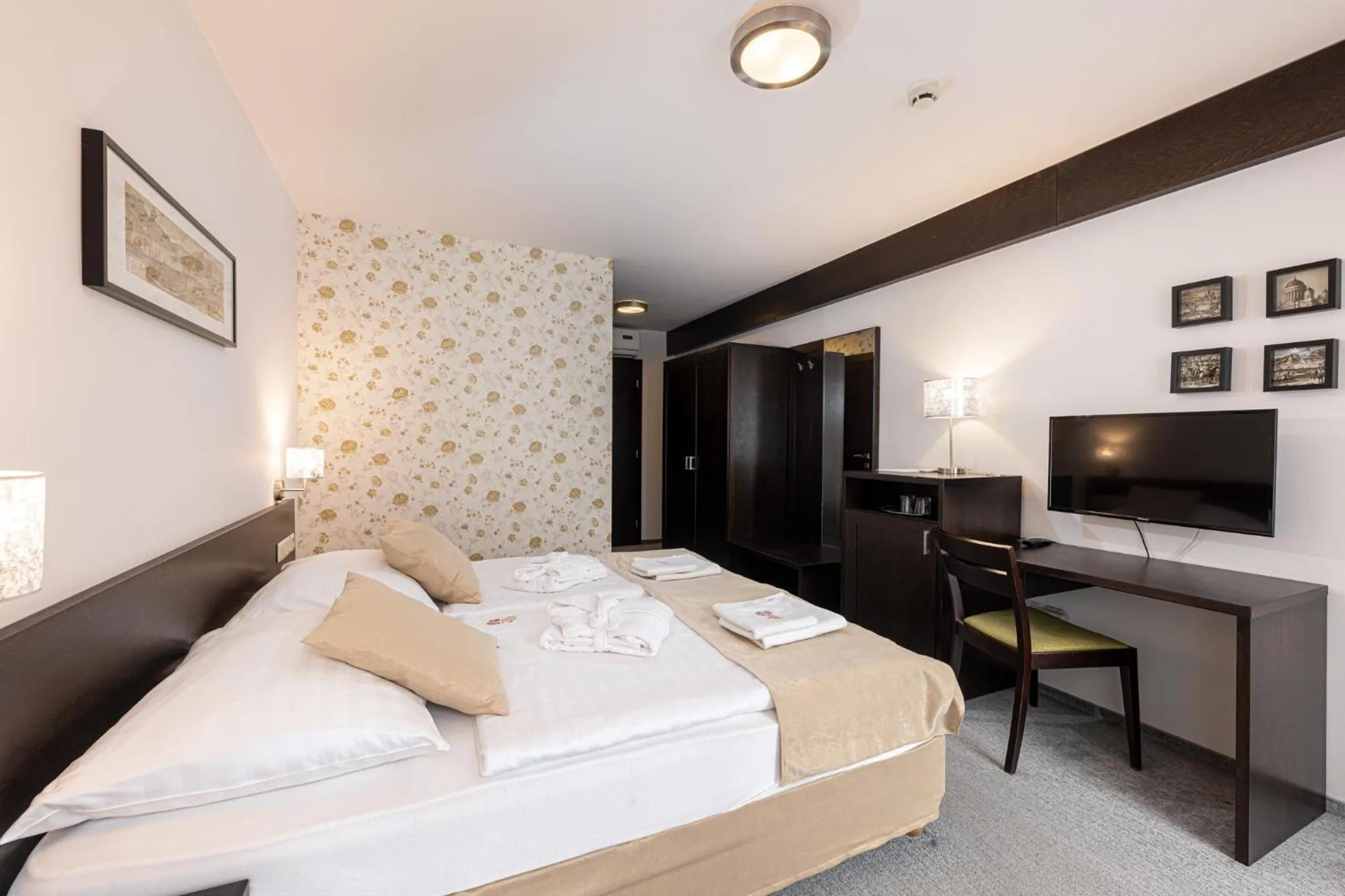 Bed in Bazilika alatt Panzió