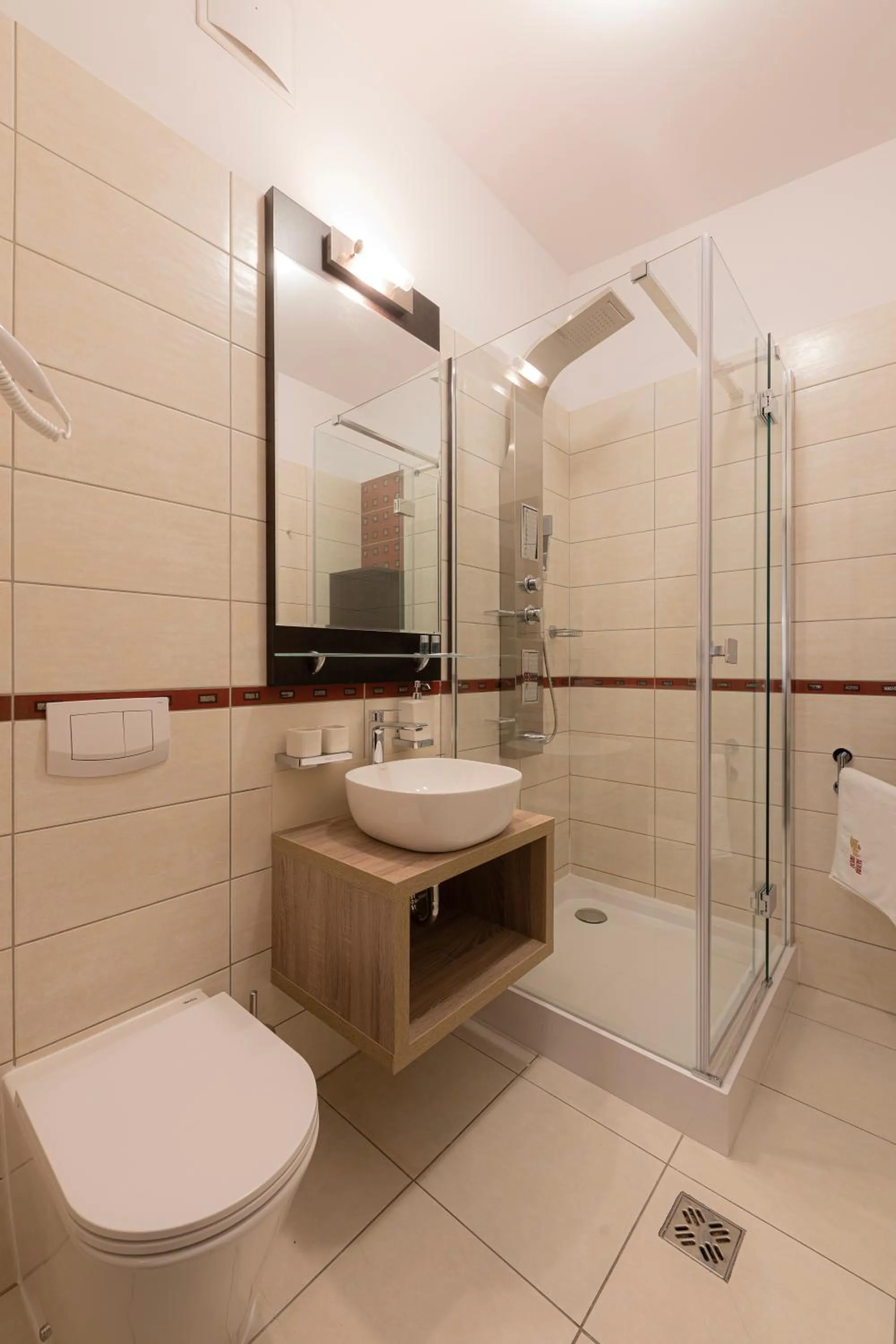 Bathroom in Bazilika alatt Panzió