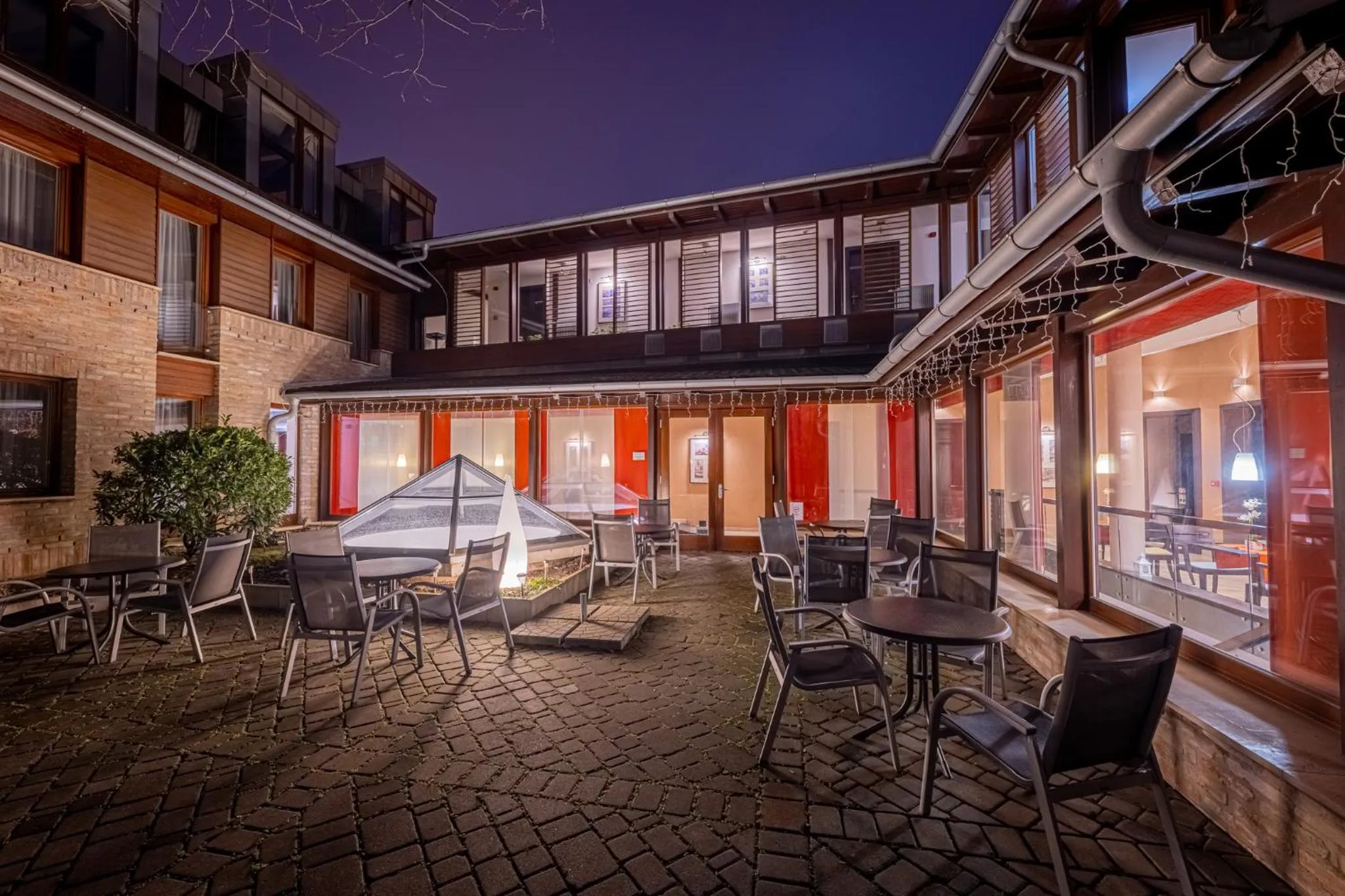 Property building in Bazilika alatt Panzió