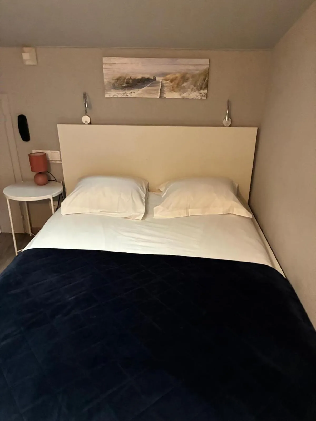 Bed in Hotel Bristol
