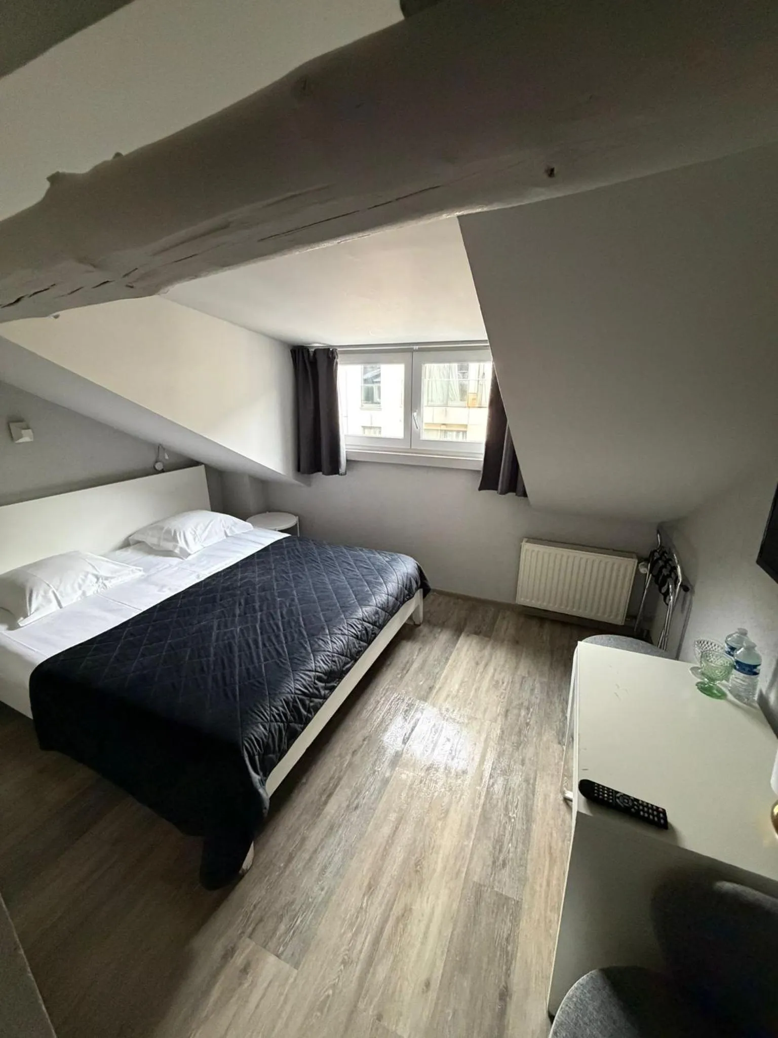 Bed in Hotel Bristol