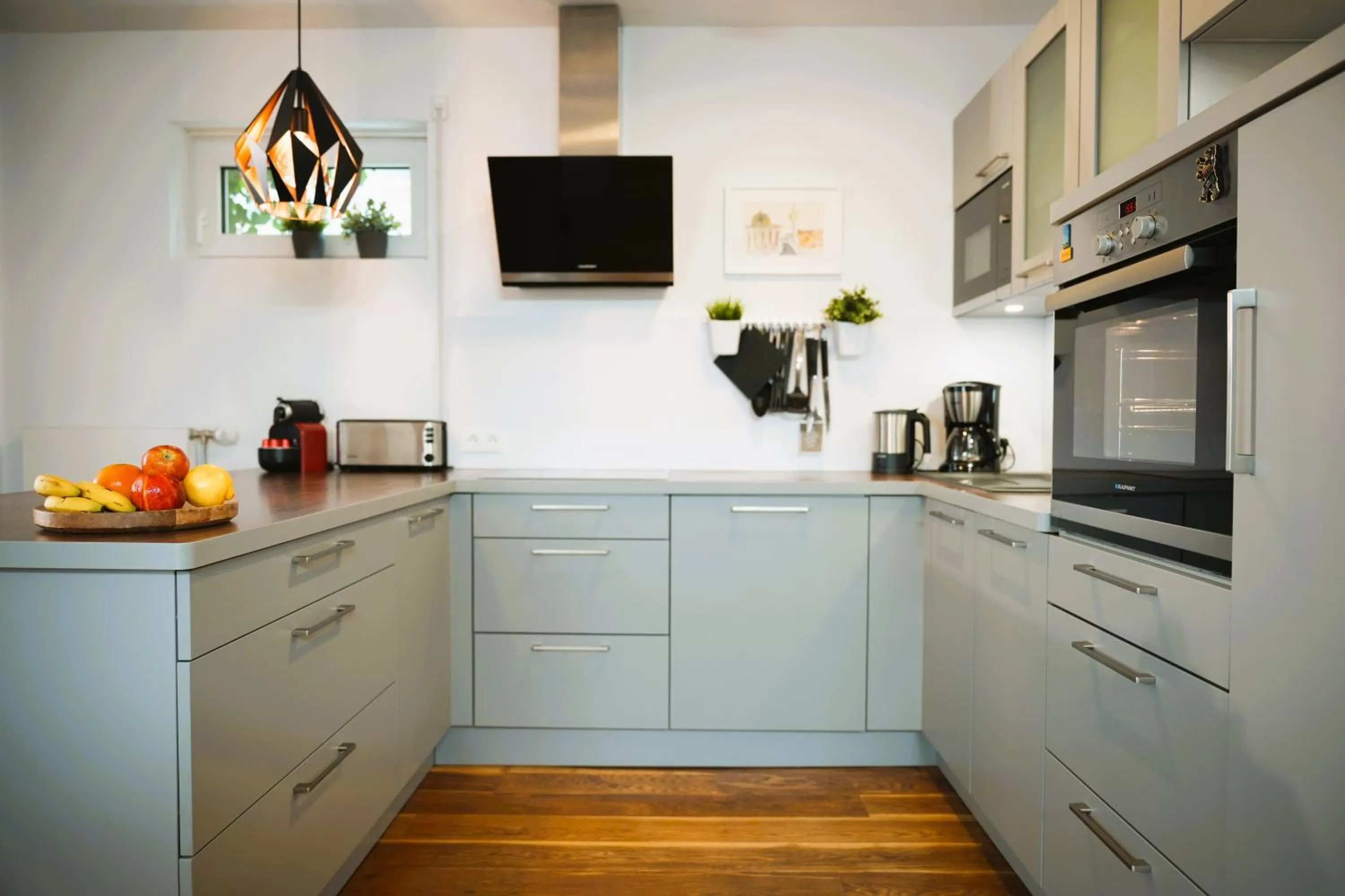 Coffee/tea facilities in The Berlin Getaway / 80qm in Berlin's Historic Diplomatic Quarter