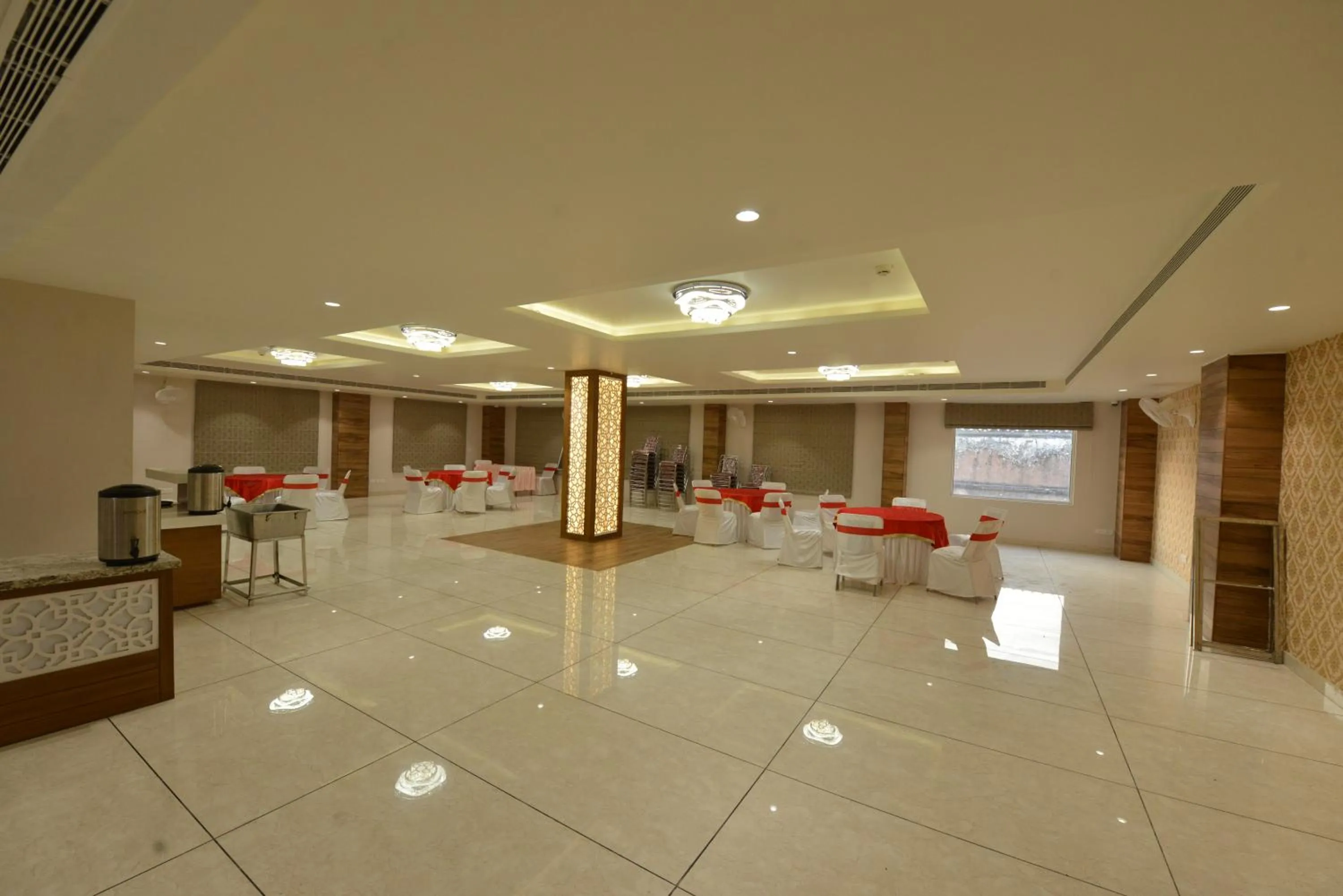 Meeting/conference room in Hotel RR 62-Jaipur City Centre Hotel