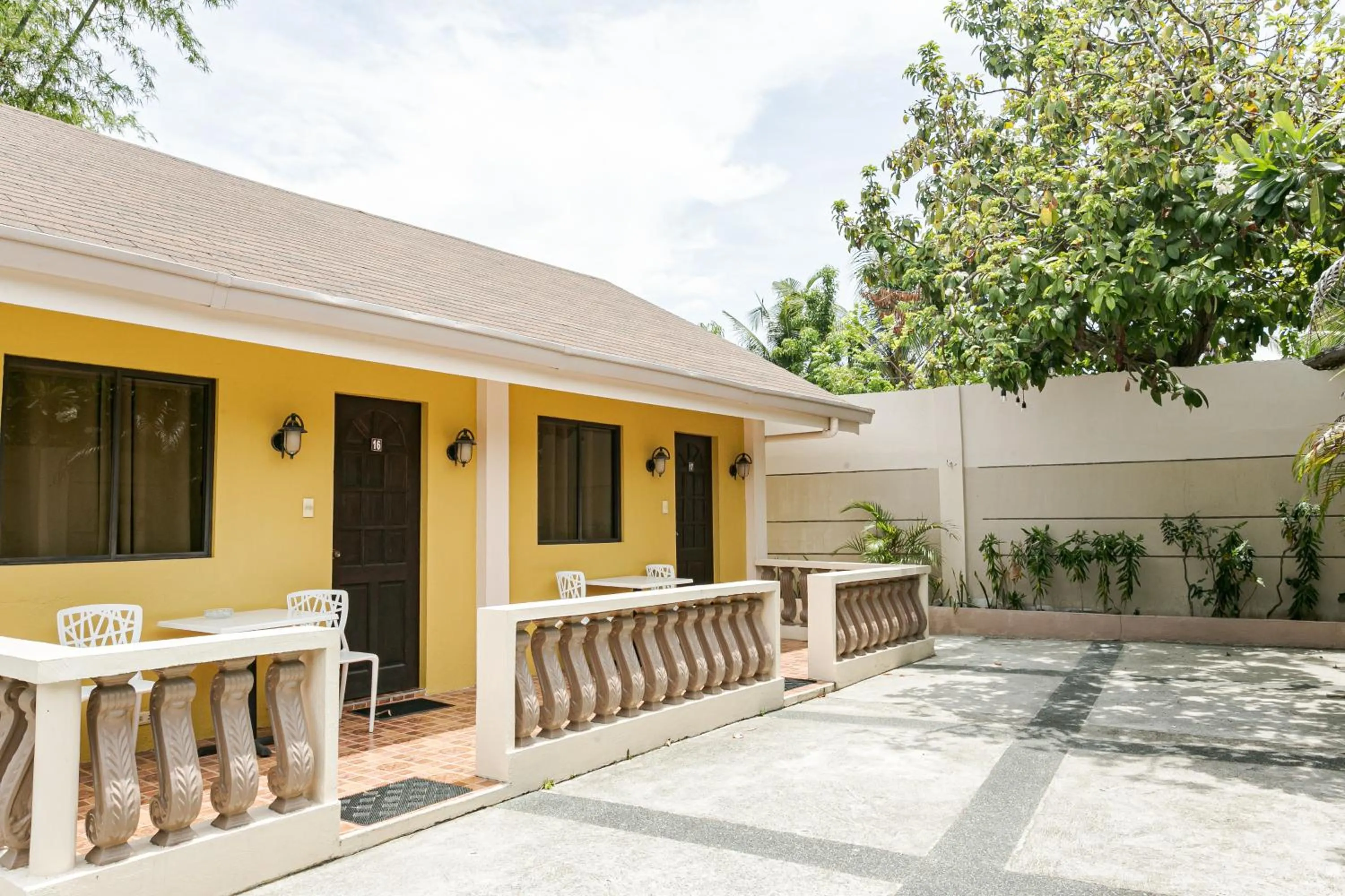 Balcony/Terrace in Turtle Bay Dive Resort