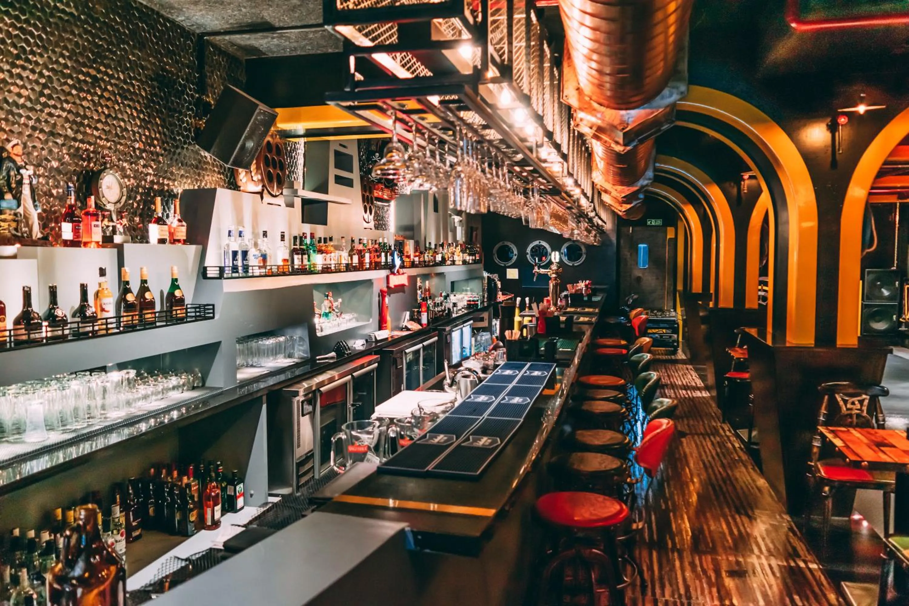 Lounge or bar in Hotel Park Elanza Chennai