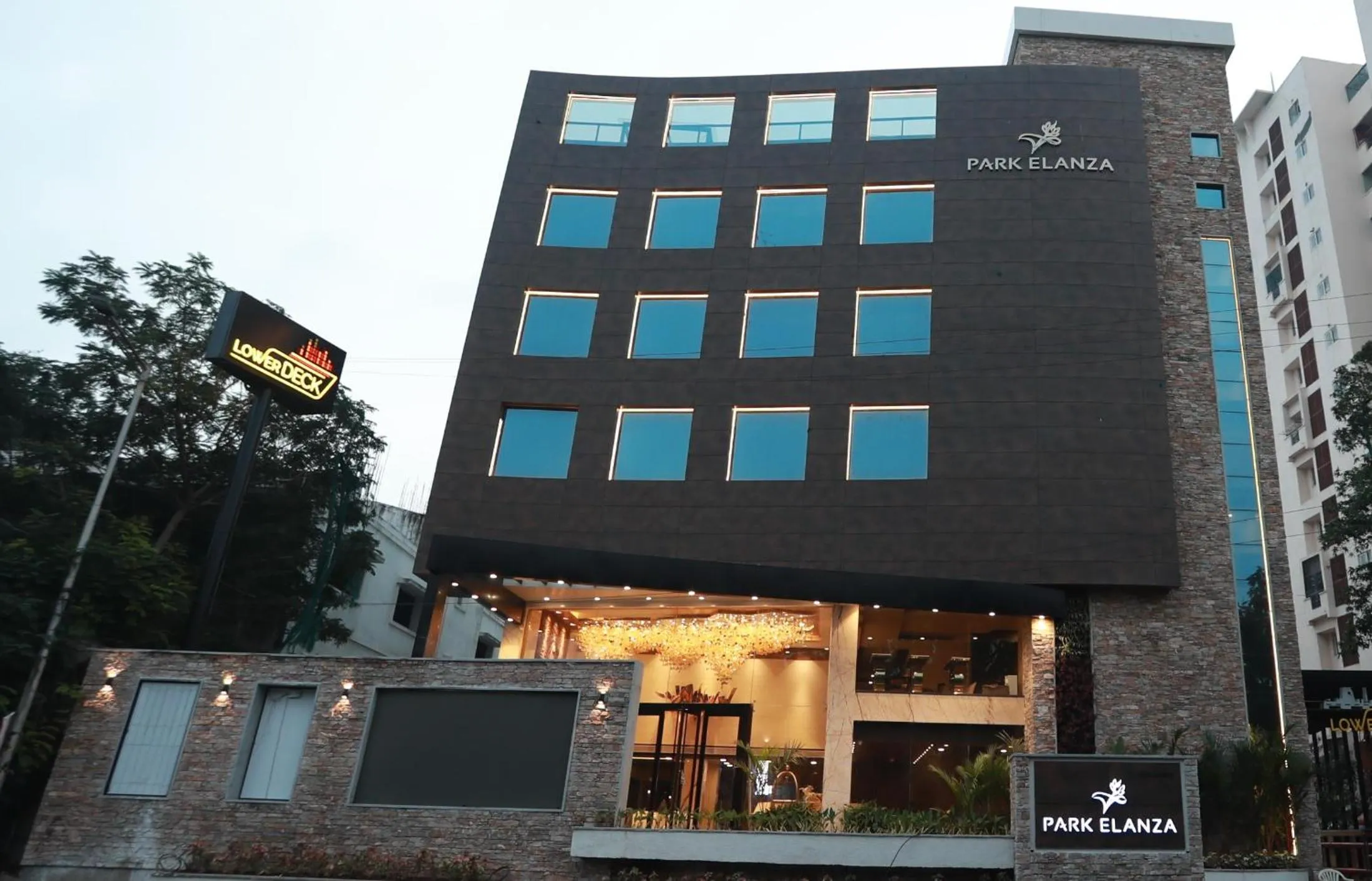 Property building in Hotel Park Elanza Chennai