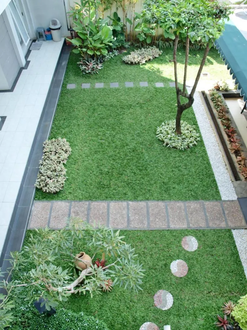 Garden in The Sriwijaya Hotel - Halal Hotel