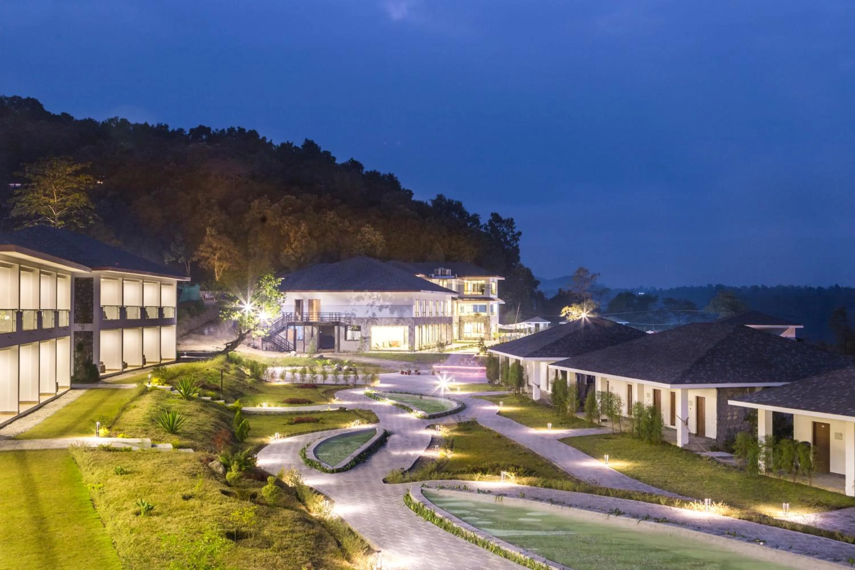 Garden in Mountain Glory Forest Resort and Spa, Pokhara