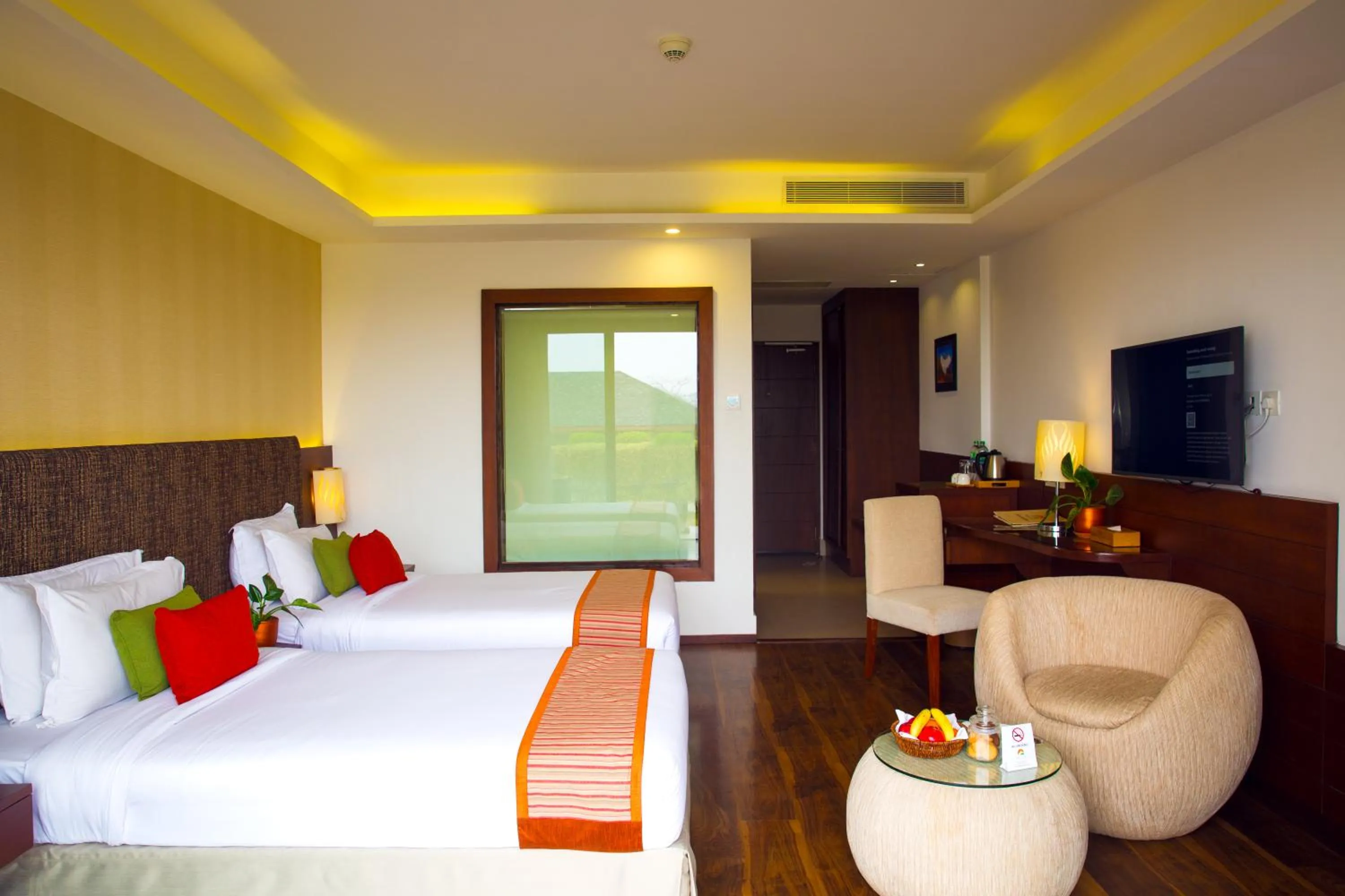 TV and multimedia in Mountain Glory Forest Resort and Spa, Pokhara