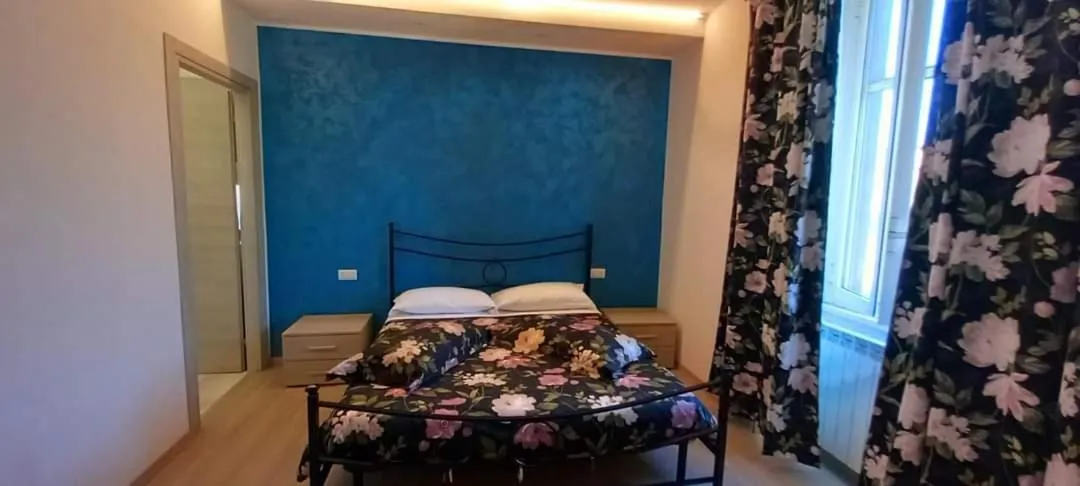 Bed in Albano Station Rooms