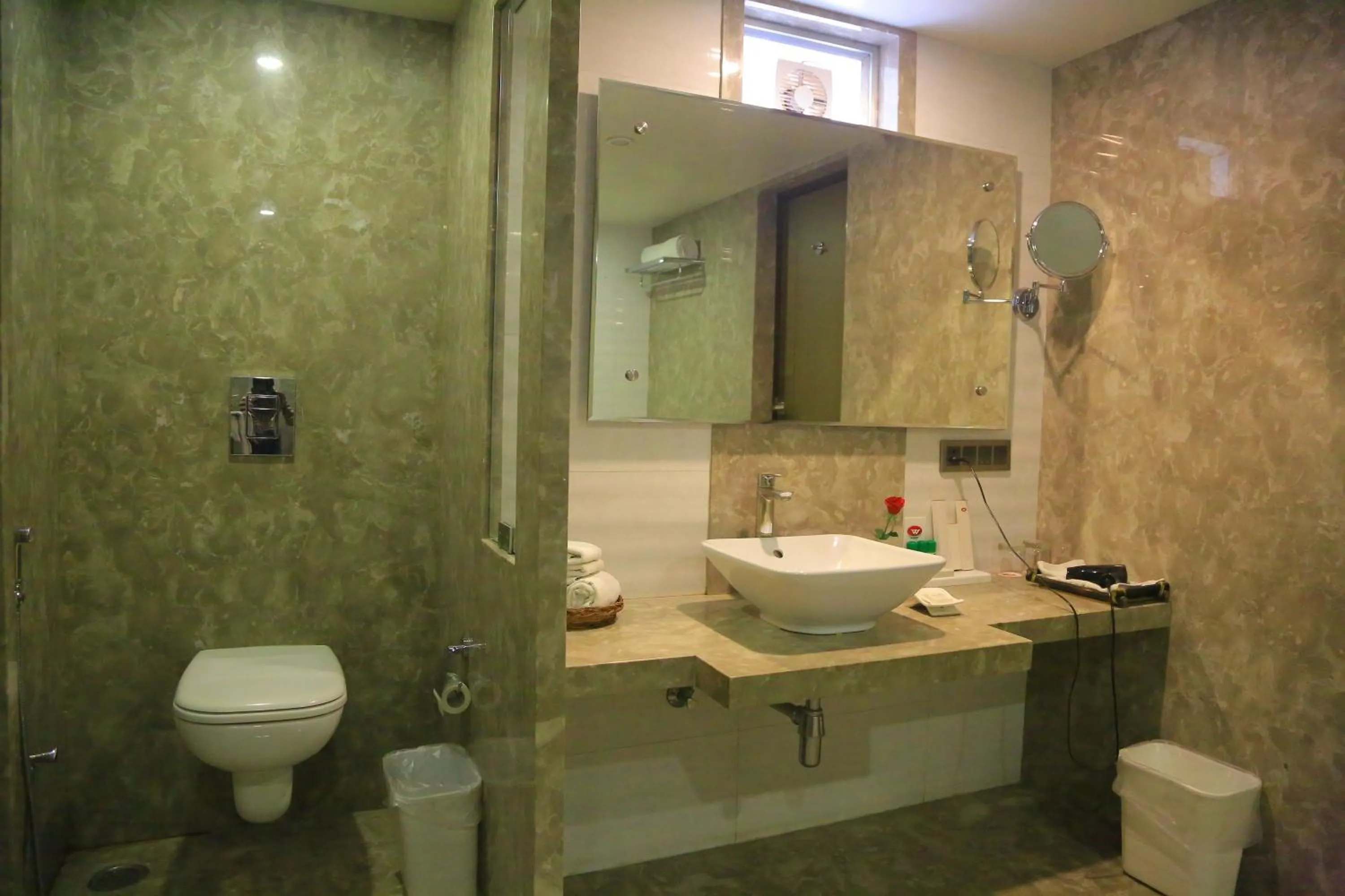 Bathroom in Hotel Winway