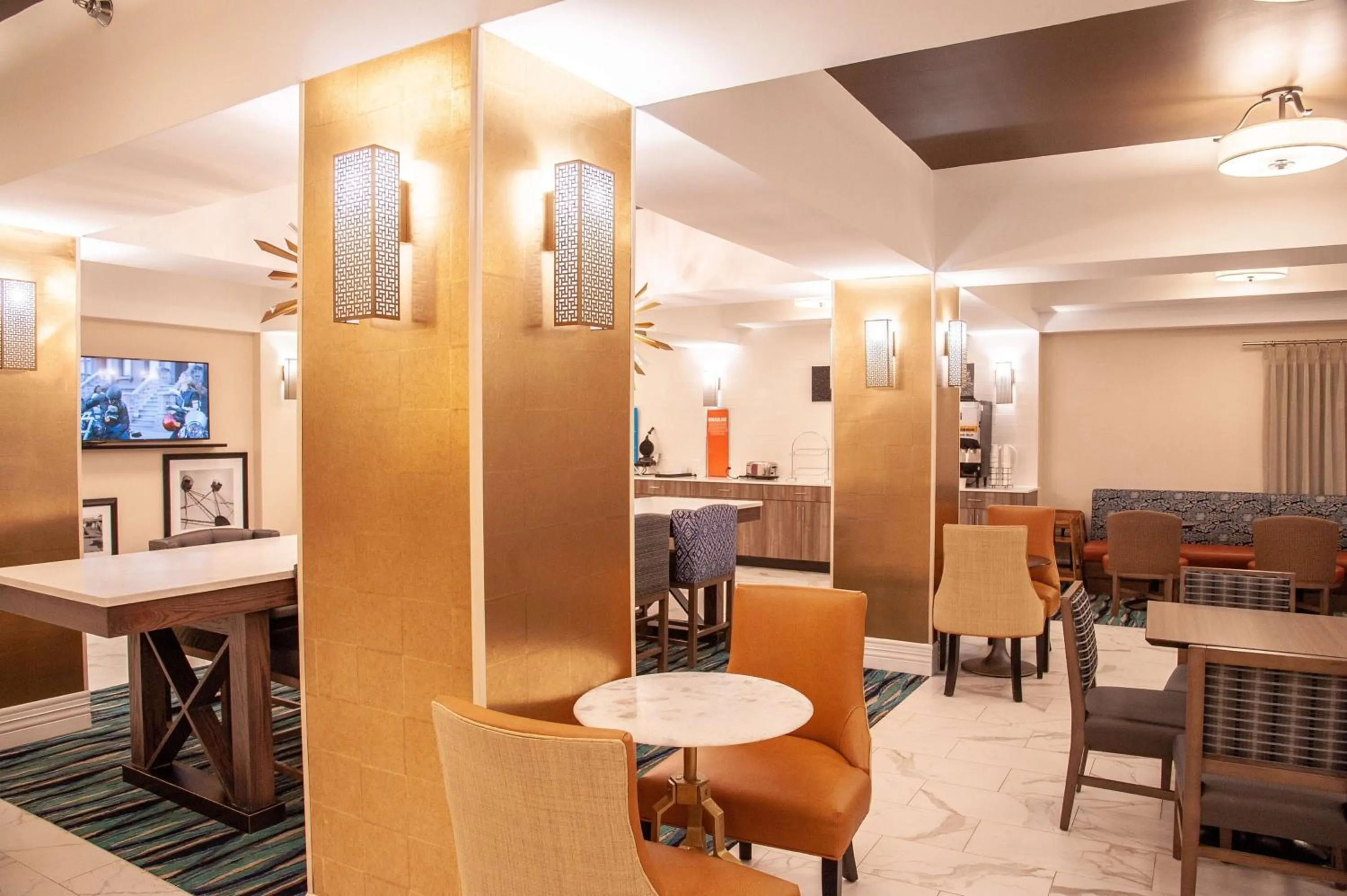 Lobby or reception in Hampton Inn & Suites Jackson Coliseum