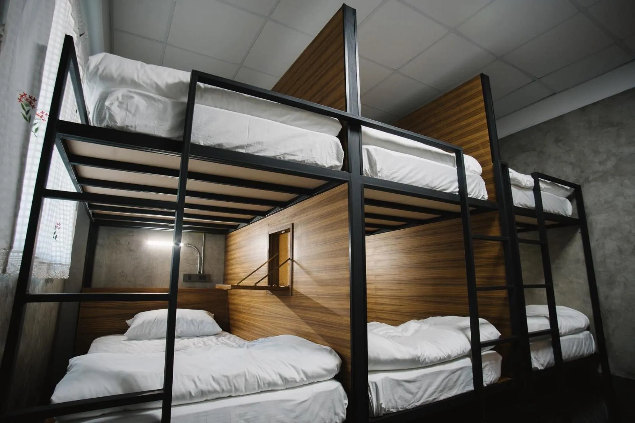 Bed in Baan Lung Poshtel