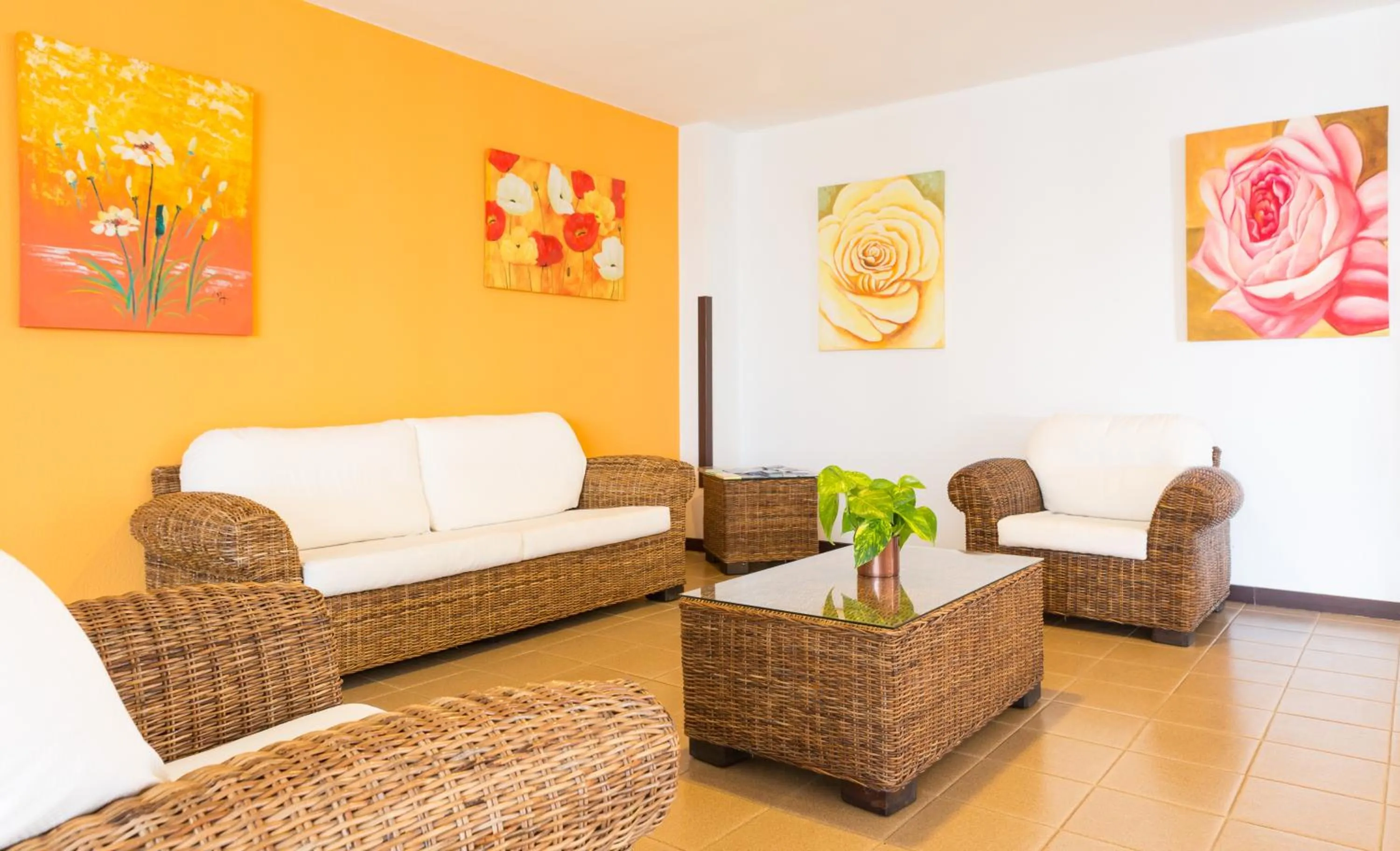 Lobby or reception in Apartamentos Centro Cancajos