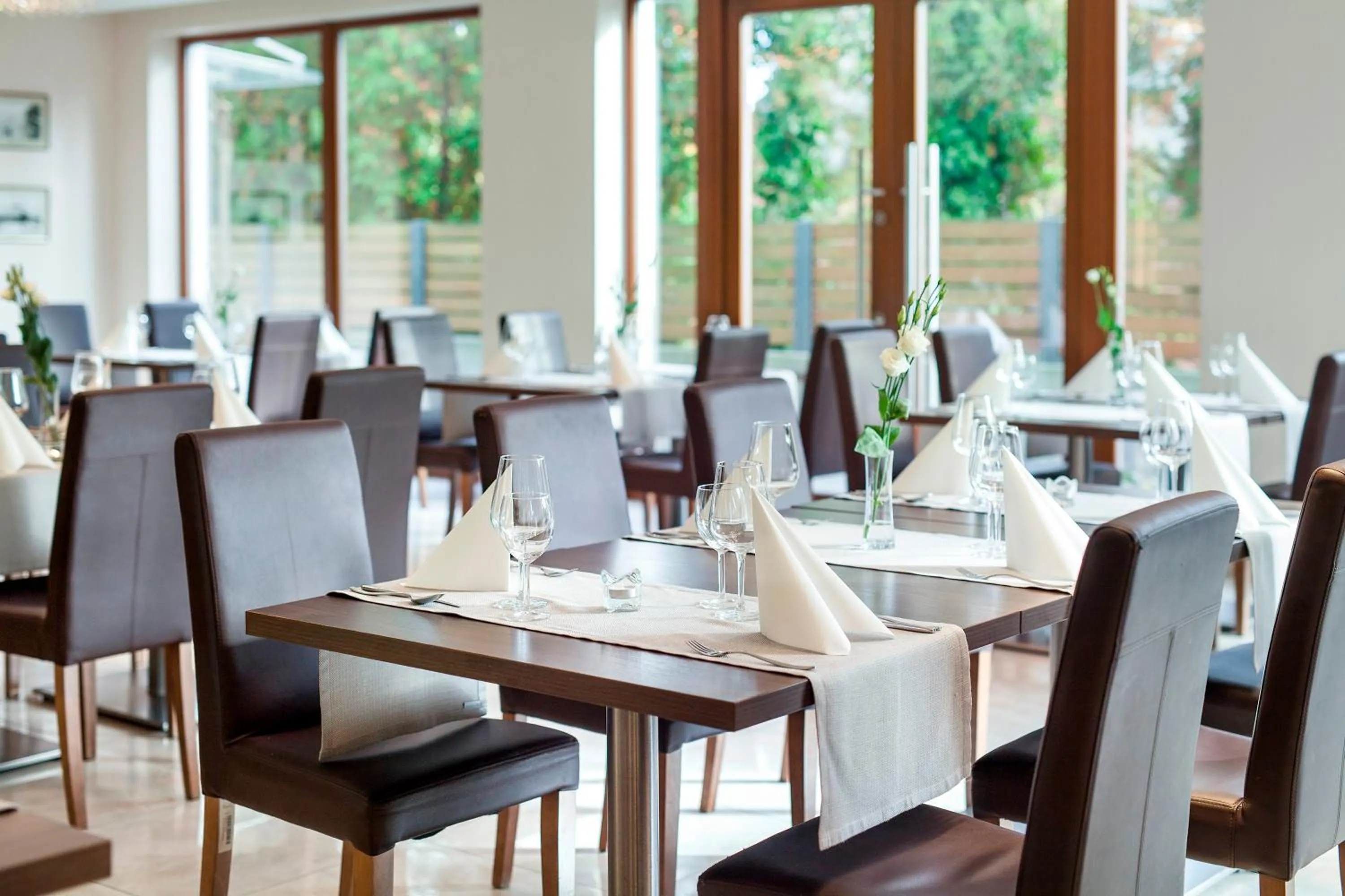 Restaurant/places to eat in Hotel Różany Gaj - Destigo Hotels