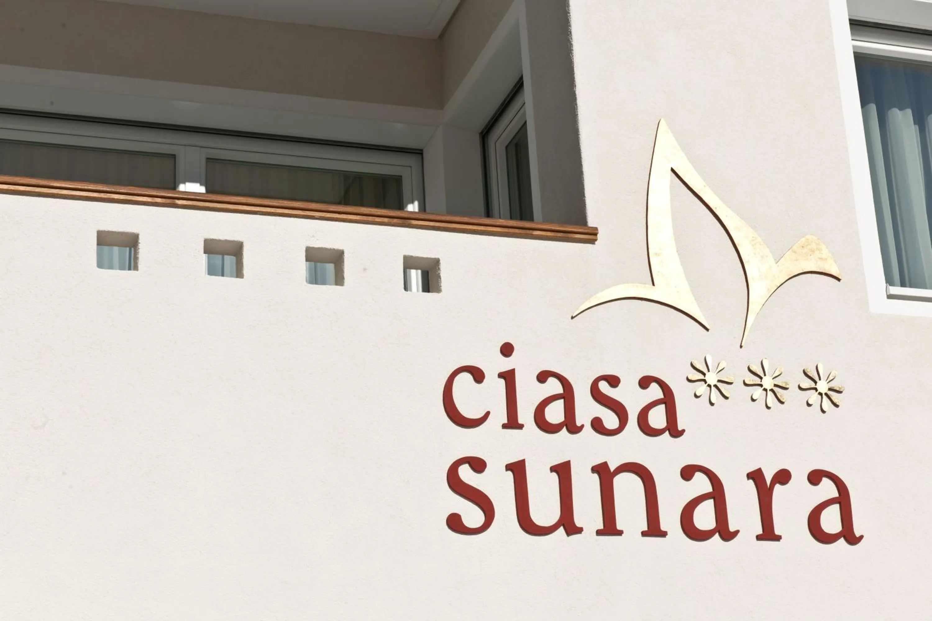 Decorative detail in Ciasa Sunara