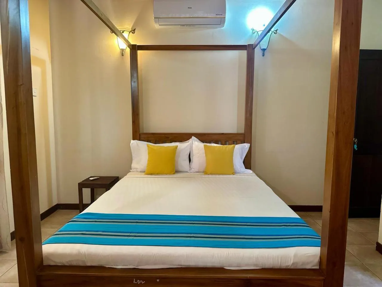 Bed in Hotel Marine at Negombo Beach