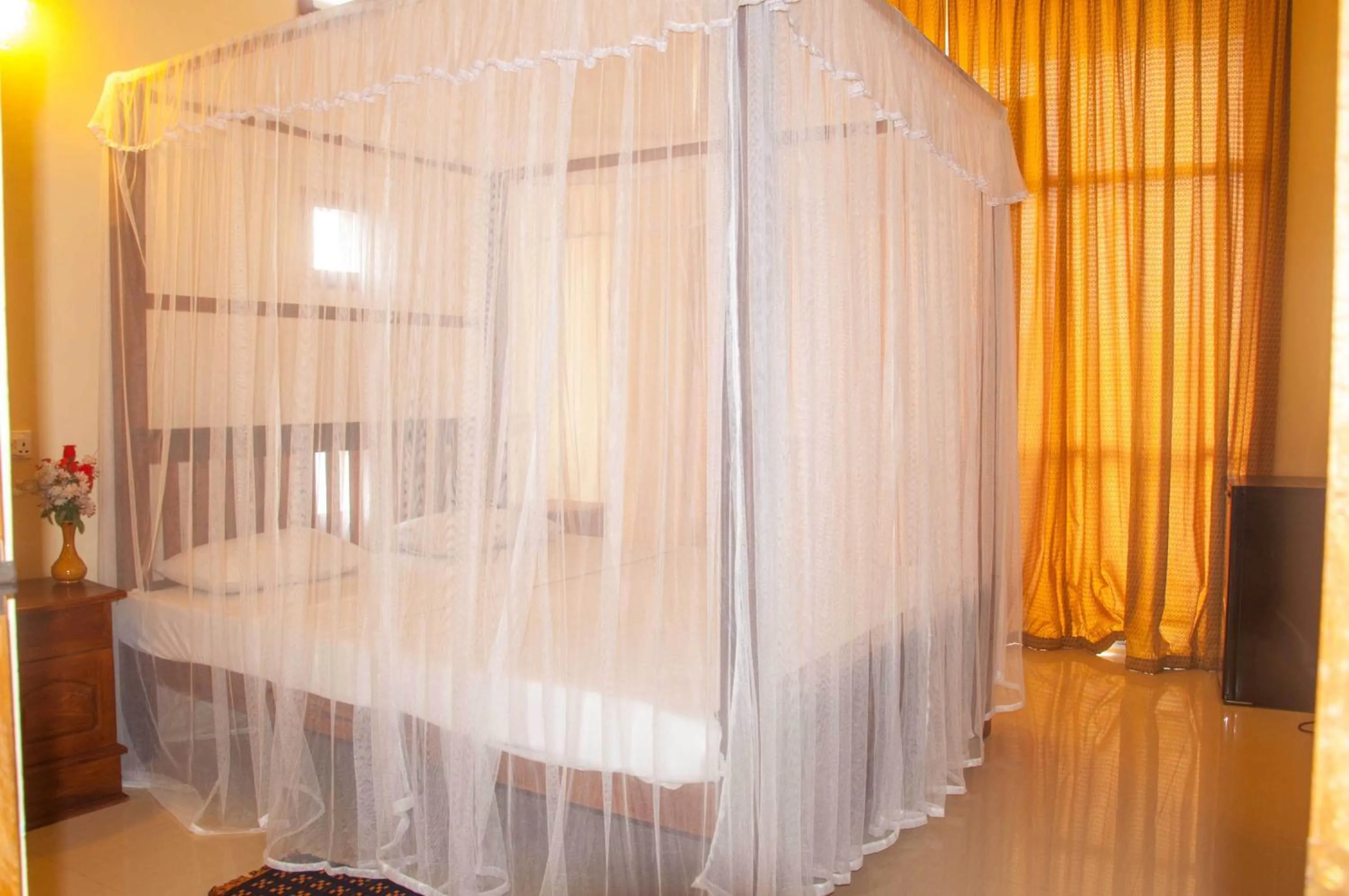 Photo of the whole room, Bed in Hotel Marine at Negombo Beach