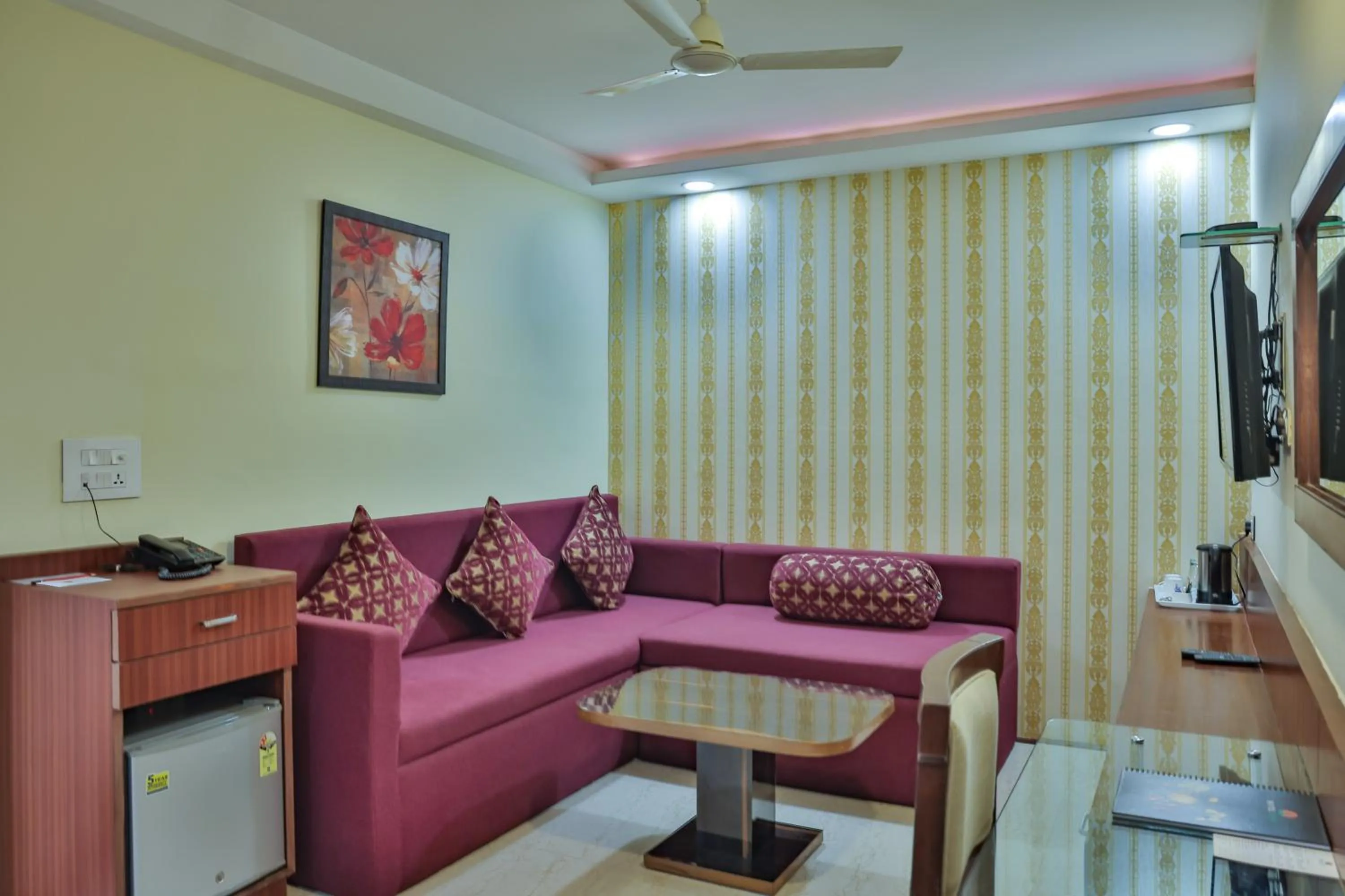 Living room in Hotel Cama