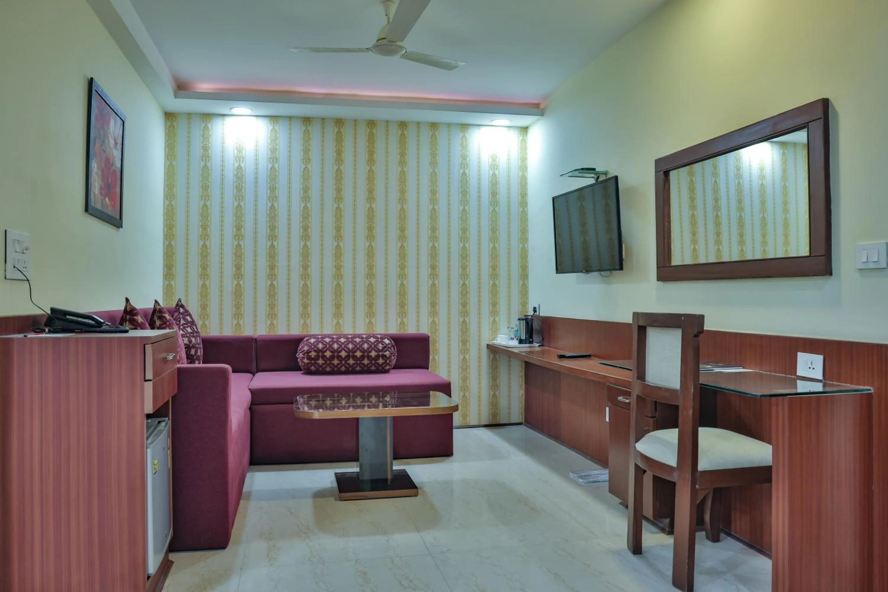 Living room in Hotel Cama