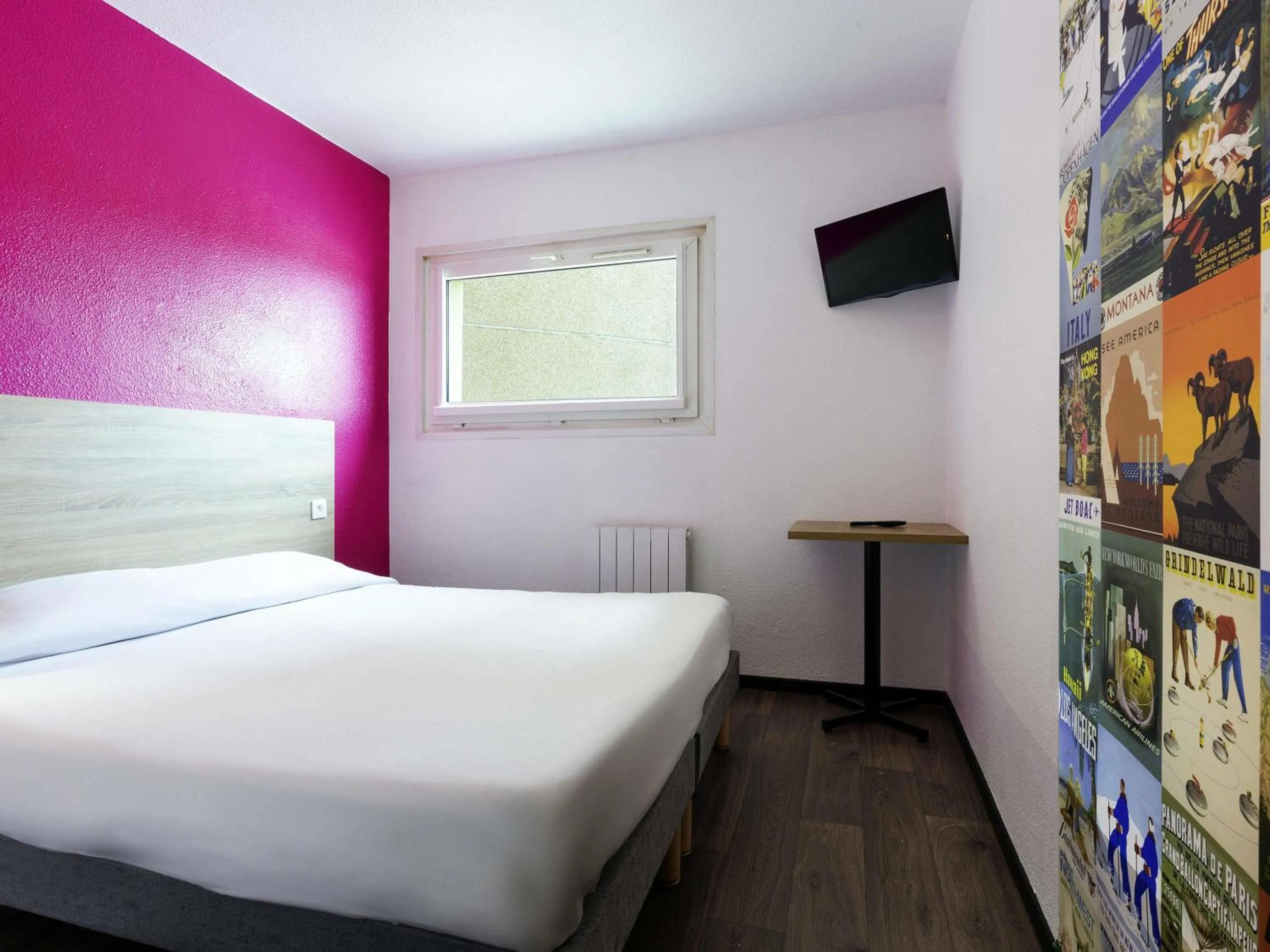 Bedroom, Bed in Hôtel F1 Reims Tinqueux