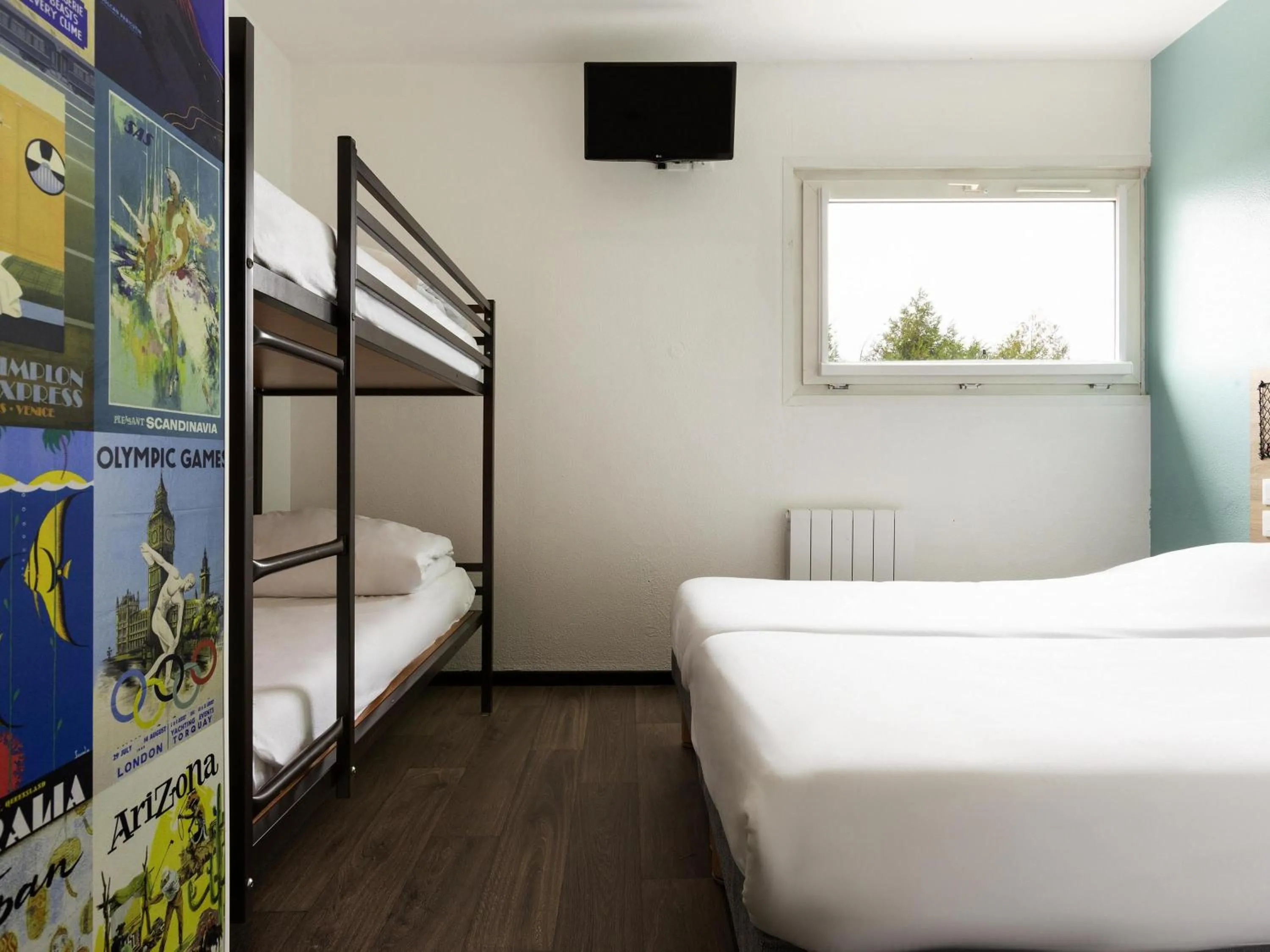 Bedroom, Bed in Hôtel F1 Reims Tinqueux