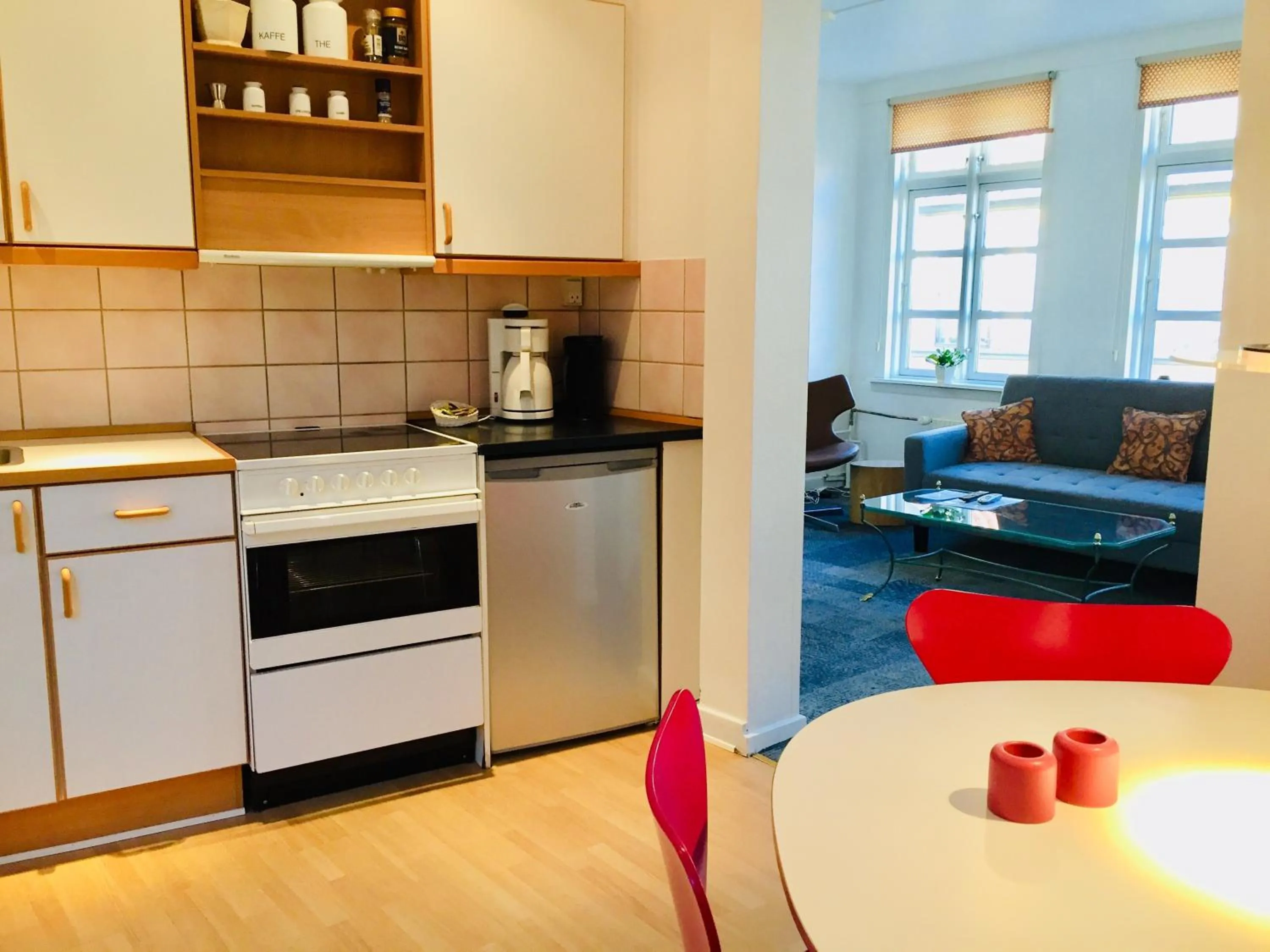 Kitchen or kitchenette in City Hotel Apartments