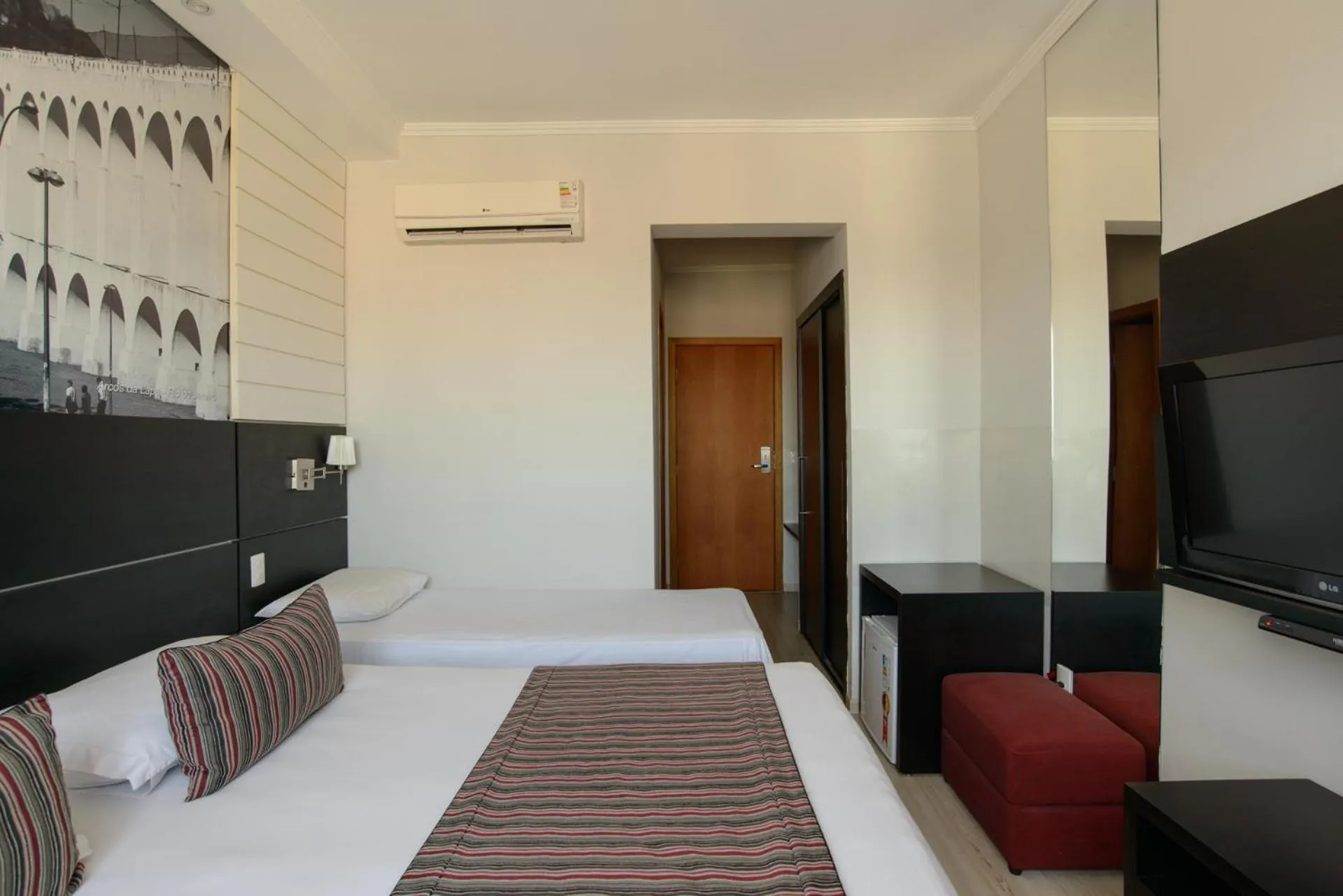 Bed in Faro Hotel Taubaté