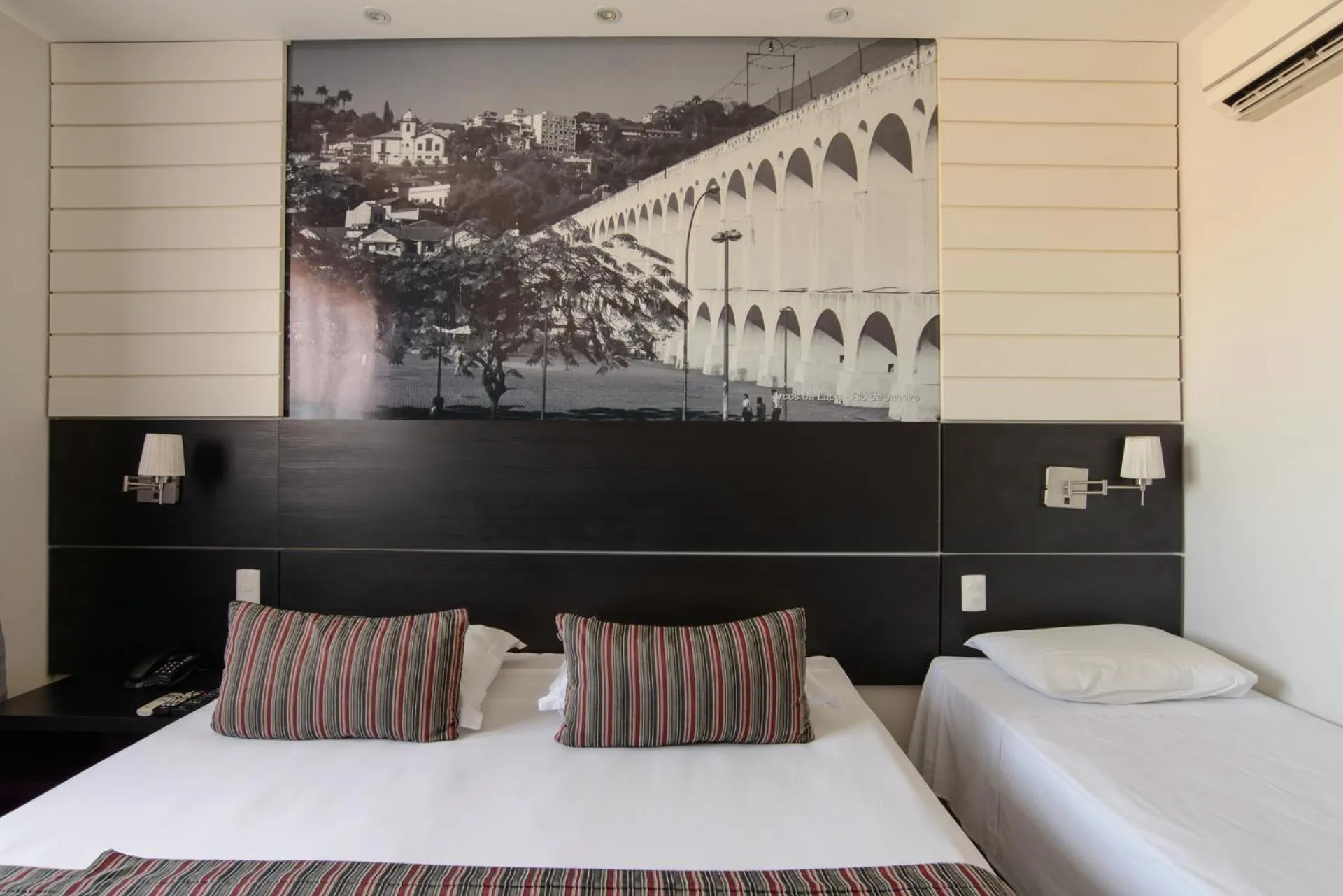 Bed in Faro Hotel Taubaté