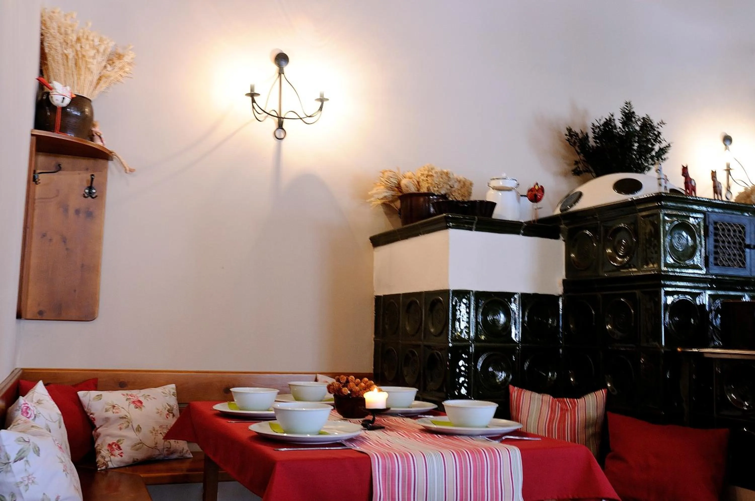 Restaurant/places to eat in Hotel Leopold Račín