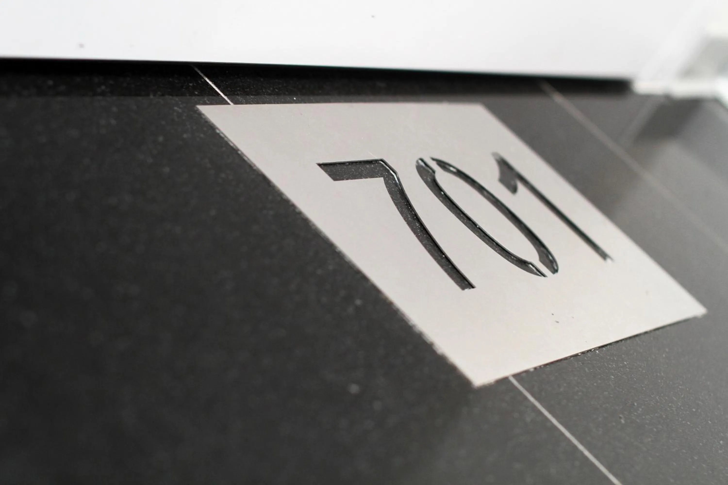 Logo/Certificate/Sign in Hotel Grey