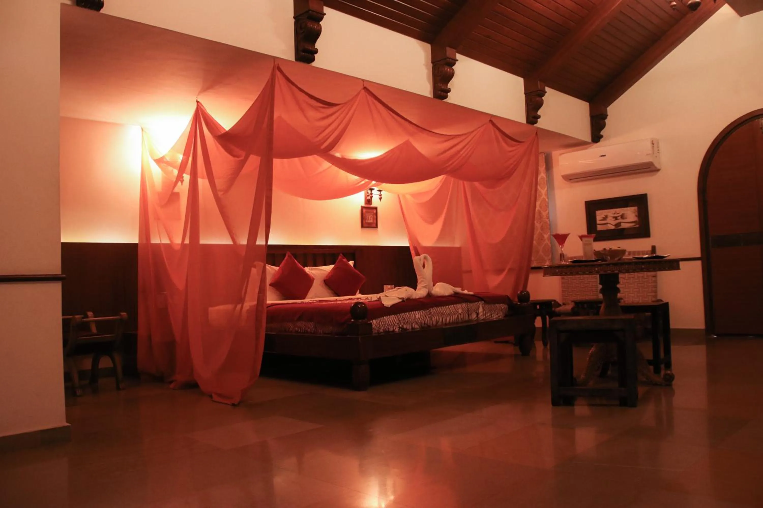 Bed in Heritage Khirasara Palace