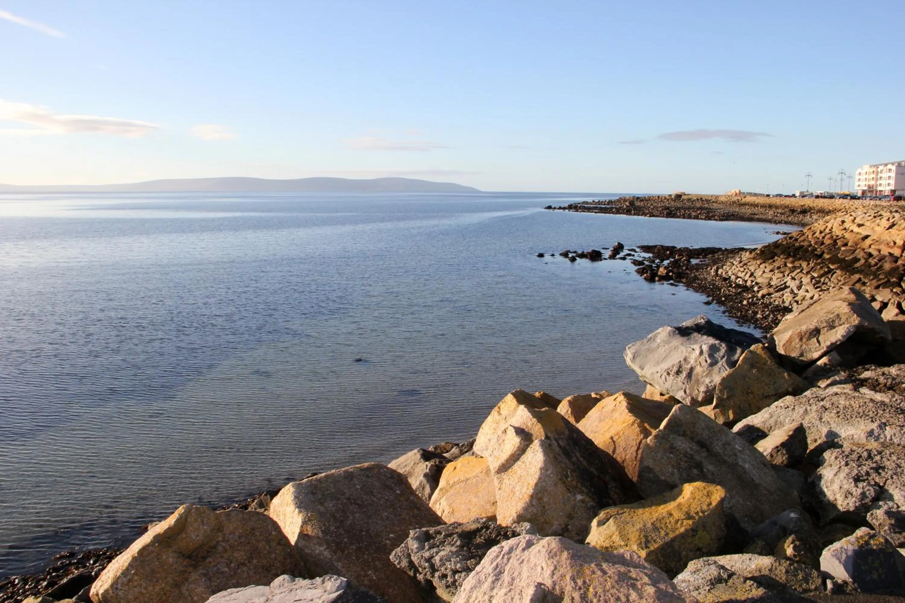 Area and facilities in Galway Bay Sea View Apartments