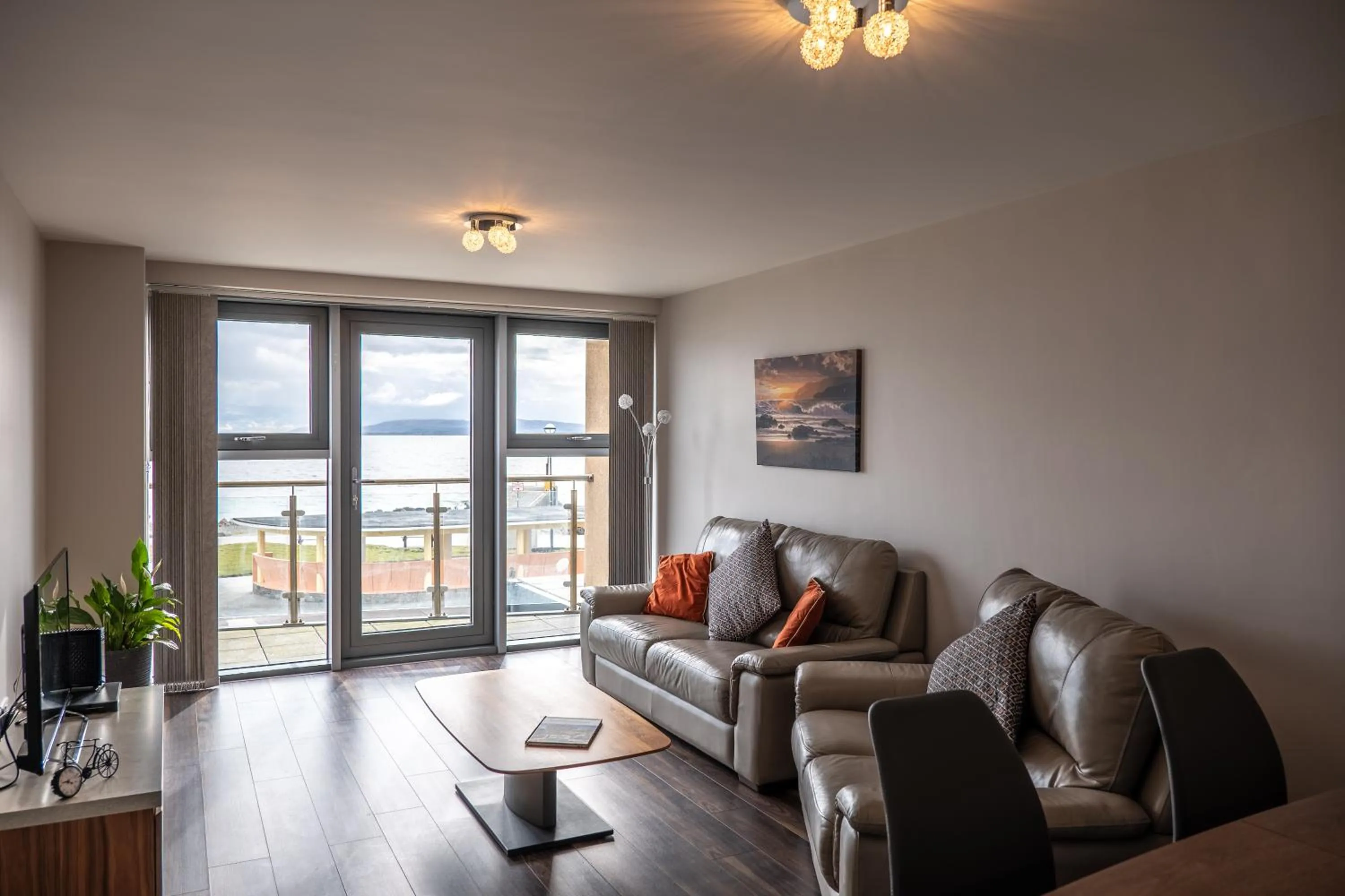 Living room in Galway Bay Sea View Apartments