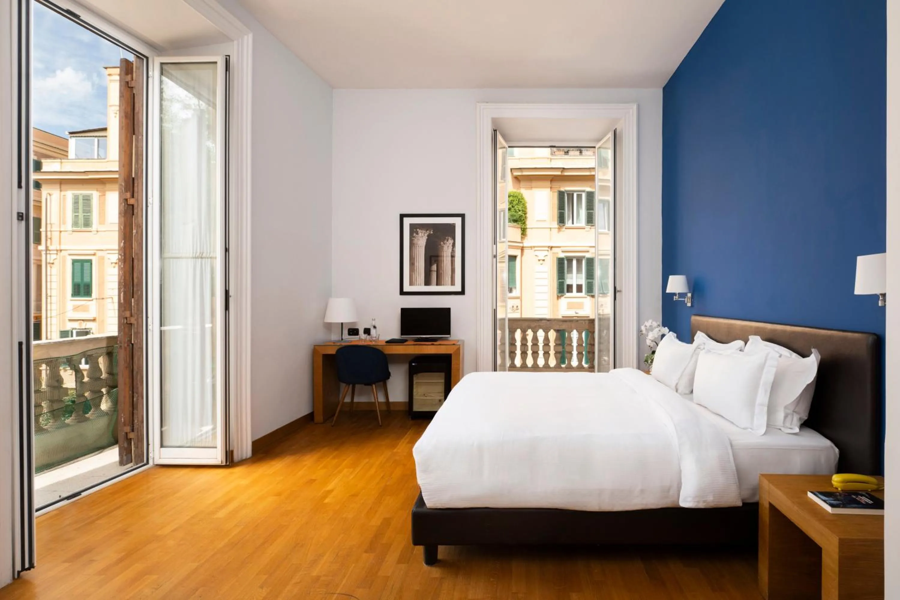 View (from property/room), Bed in Sky Blue Place Rome