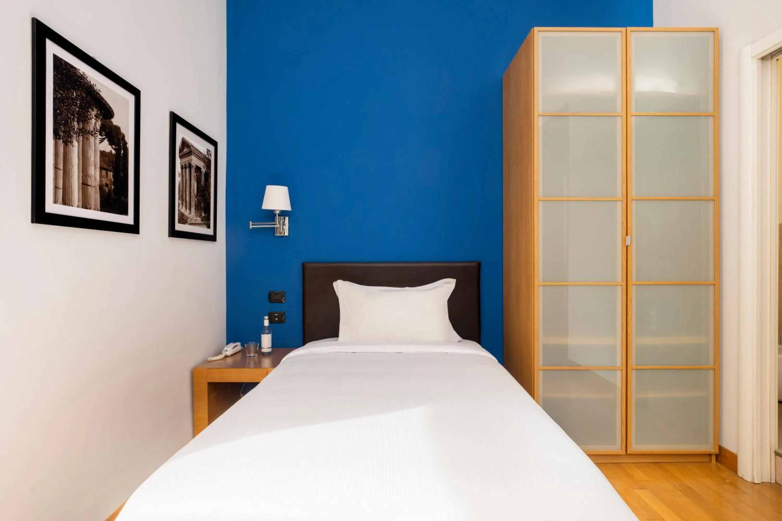 Bed in Sky Blue Place Rome