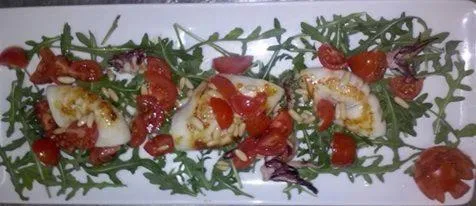 Restaurant/places to eat in Hotel Velcamare