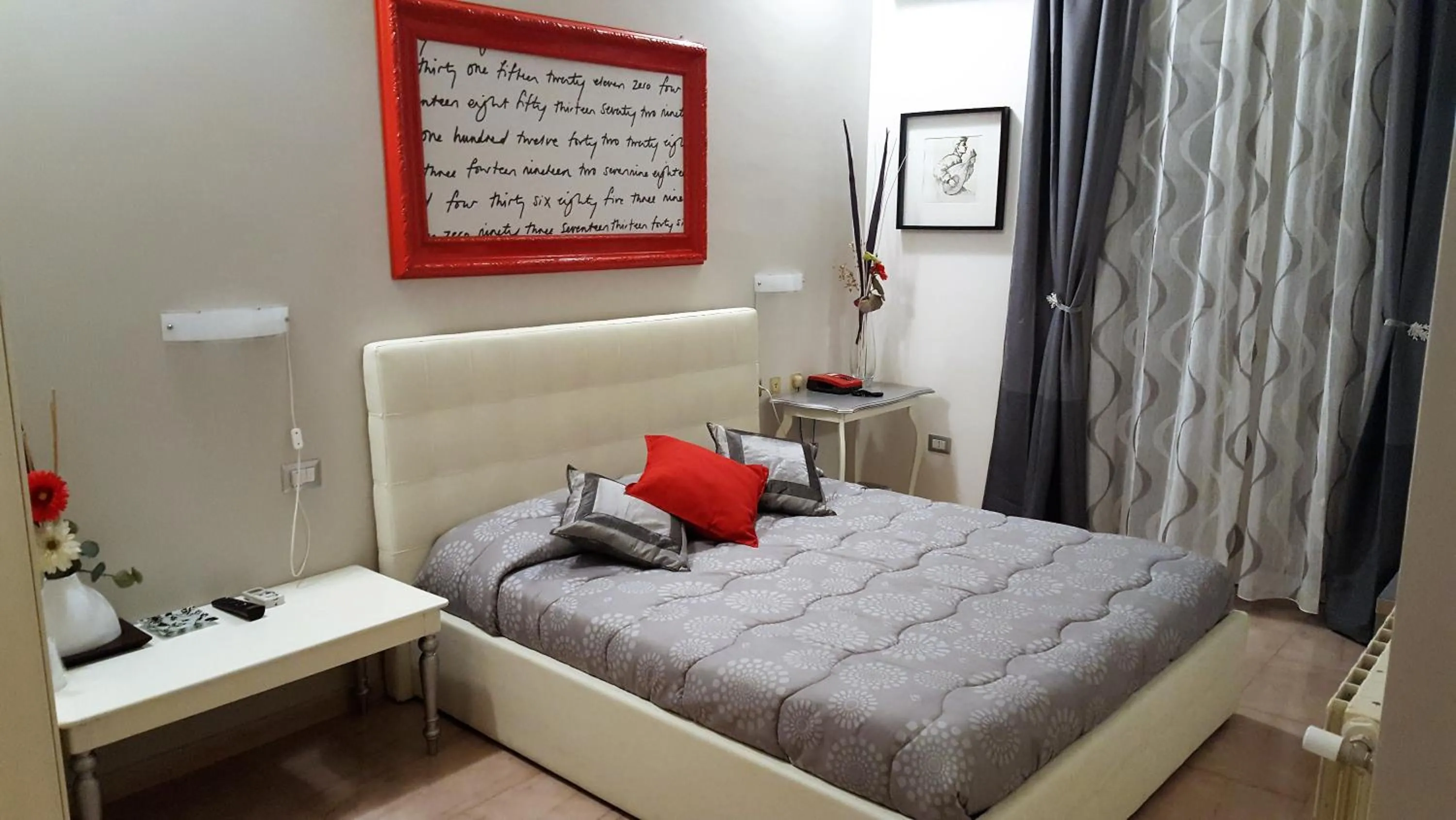 Bed in Hotel Velcamare
