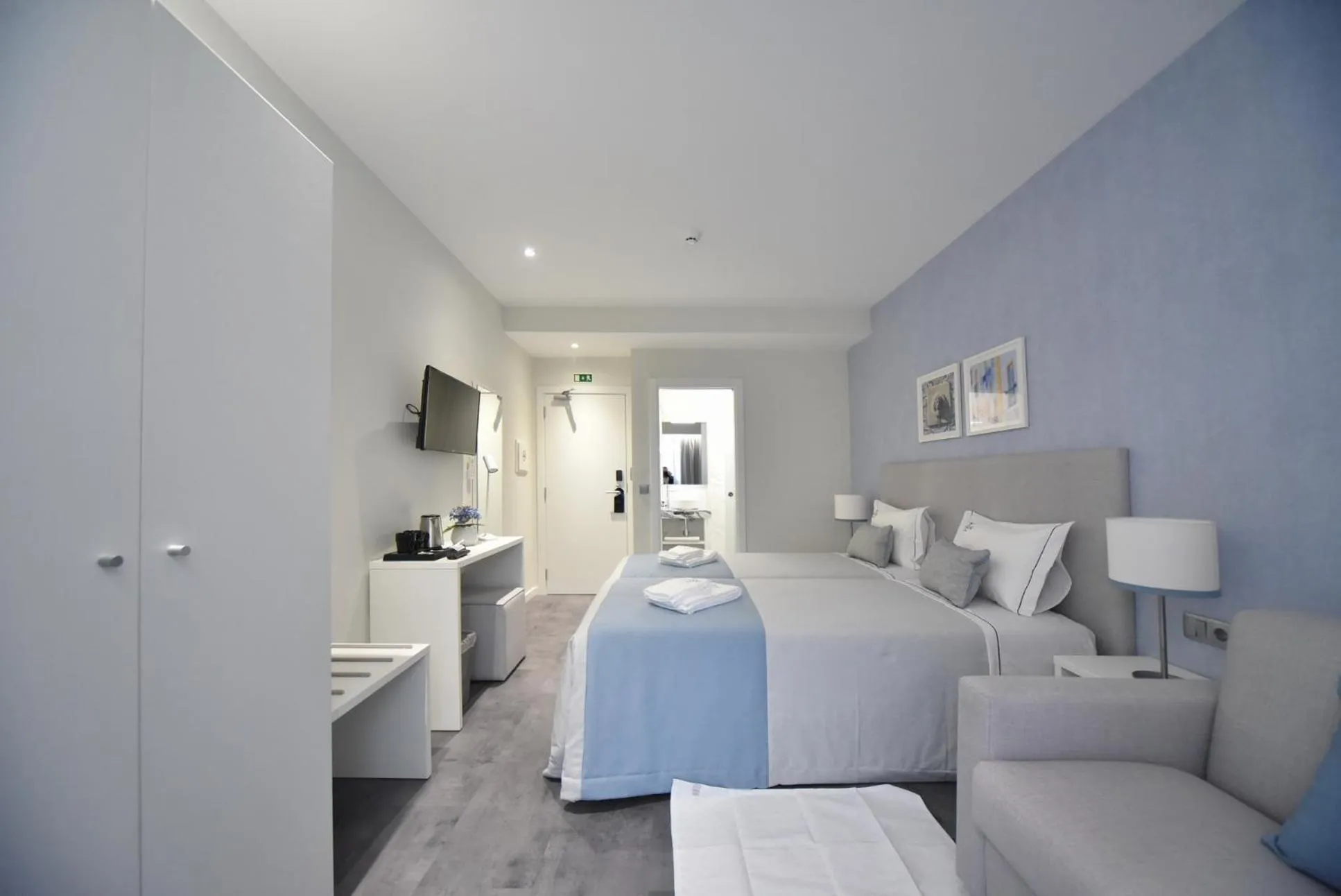 Bed in My Charm Lisbon Suites