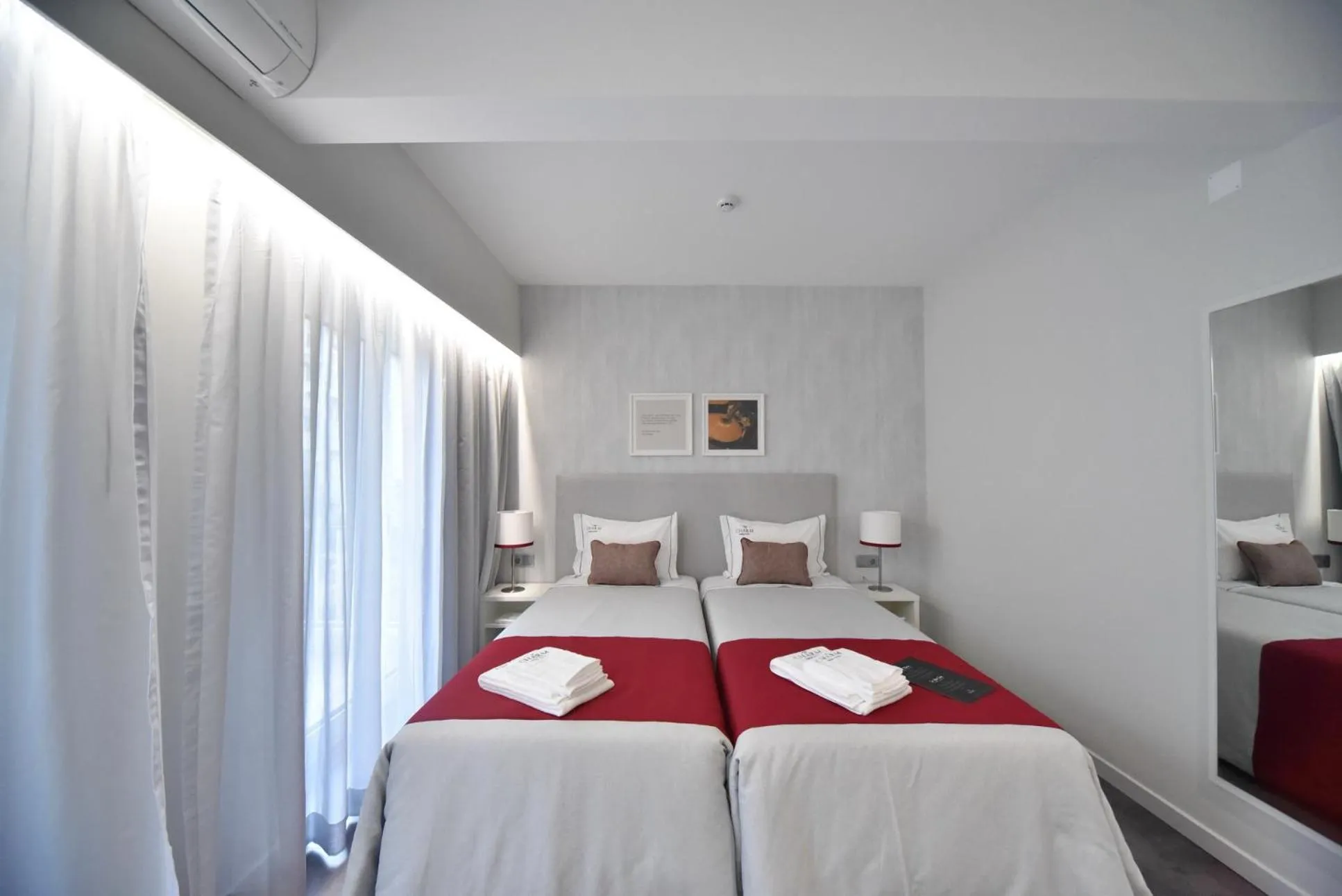 Bed in My Charm Lisbon Suites