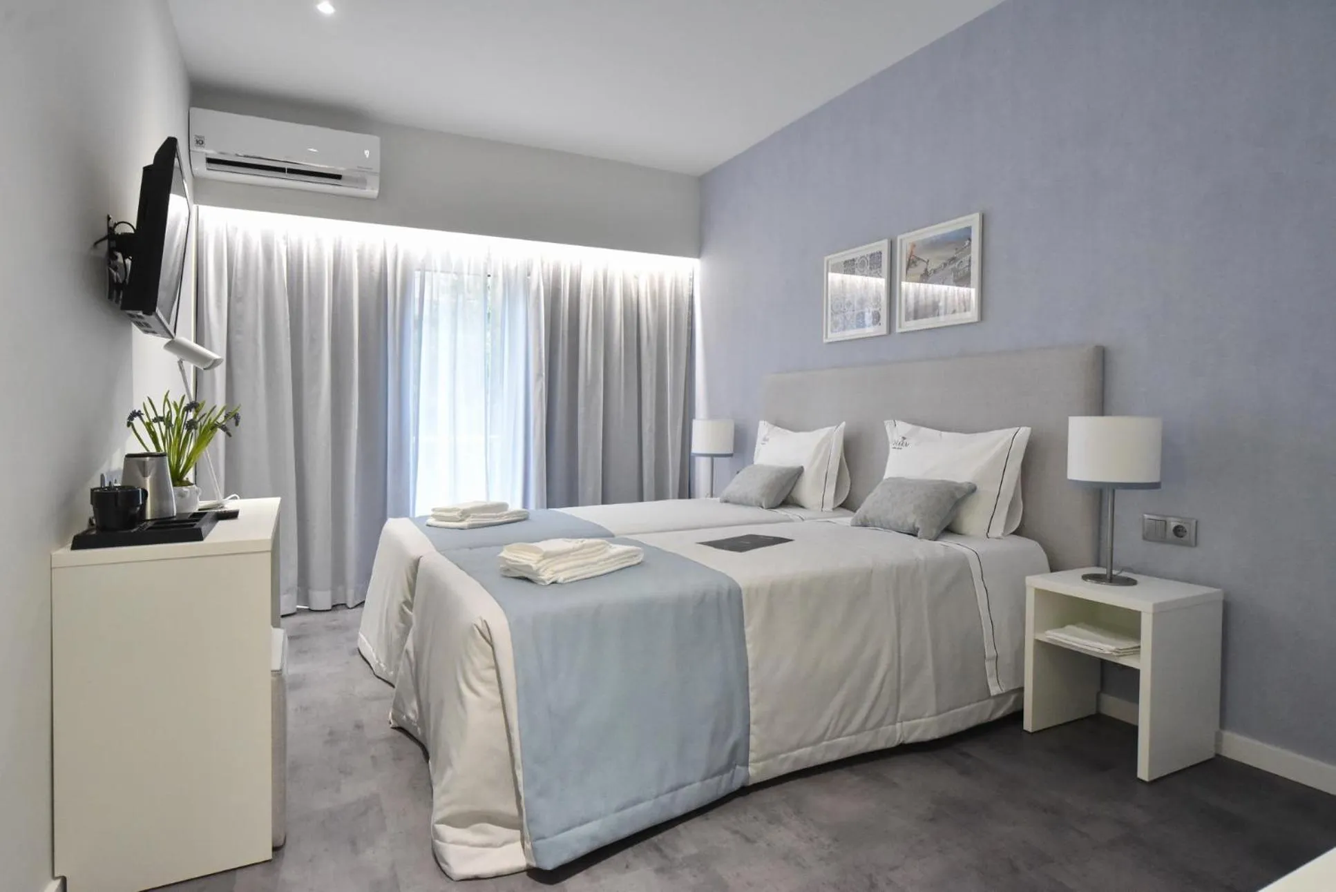 Bed in My Charm Lisbon Suites