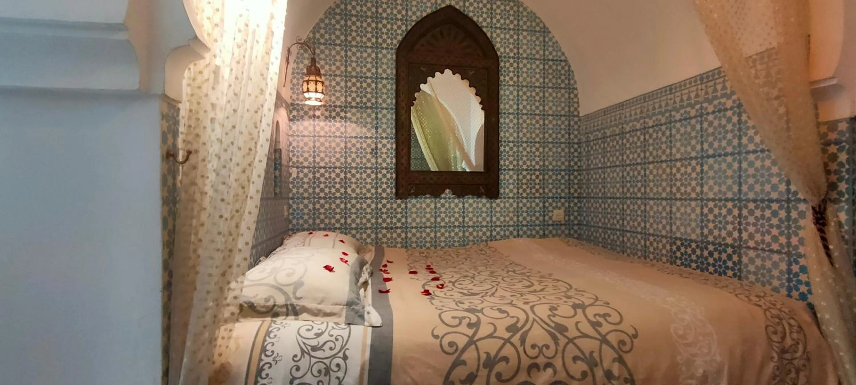 Bed in Riad Ifoulki