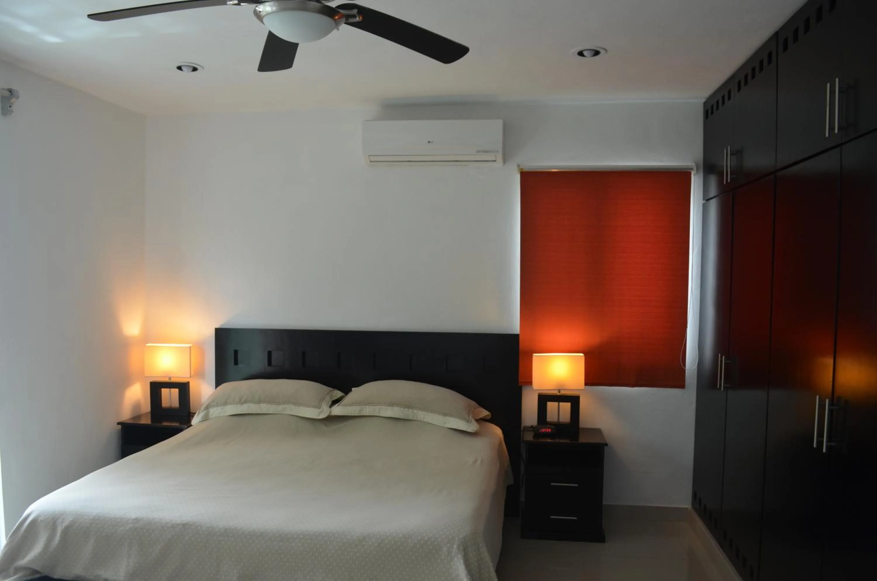 Bedroom, Bed in Casa Mango